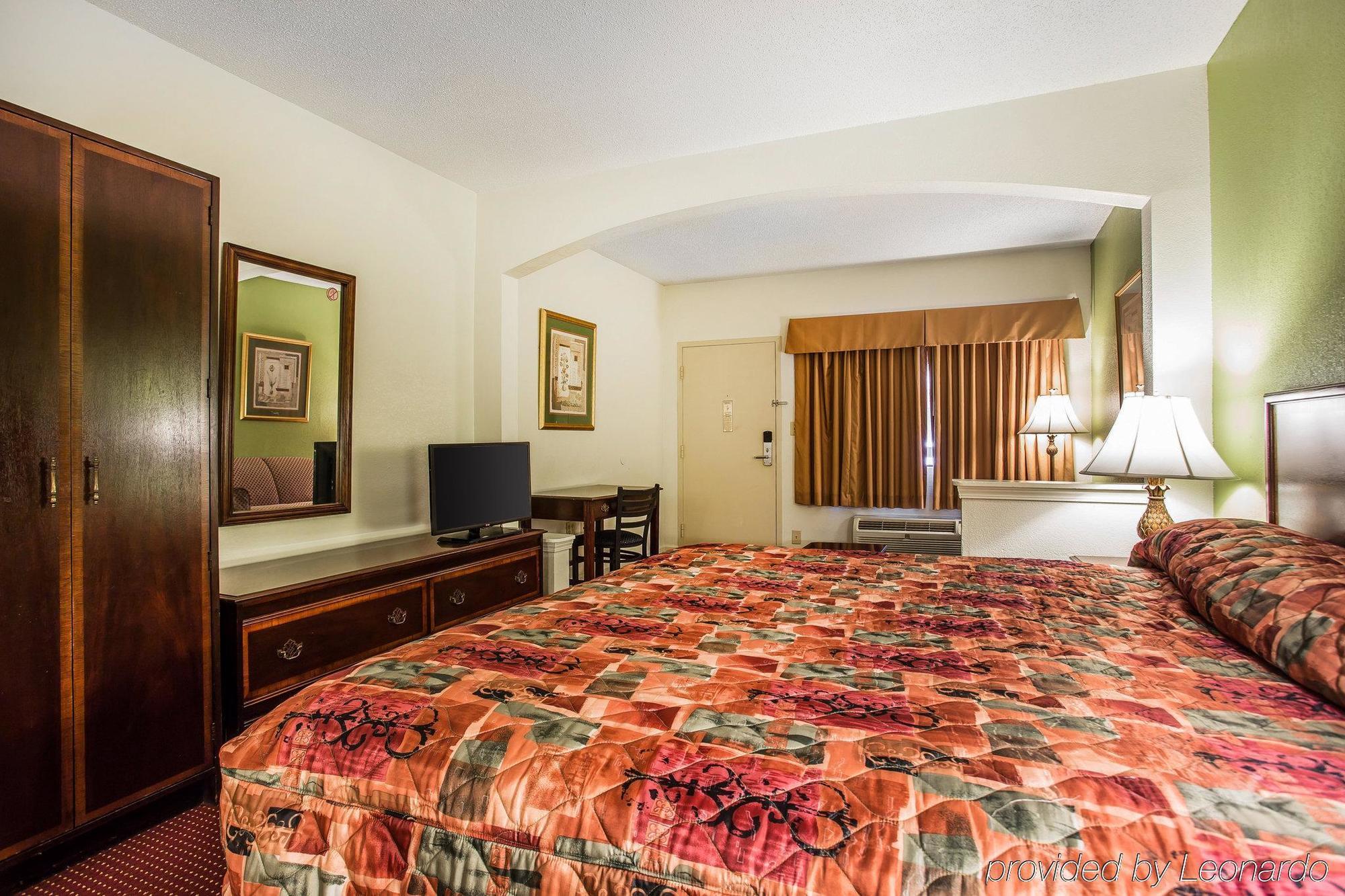 Hotel Suburban - Darlington Florence
