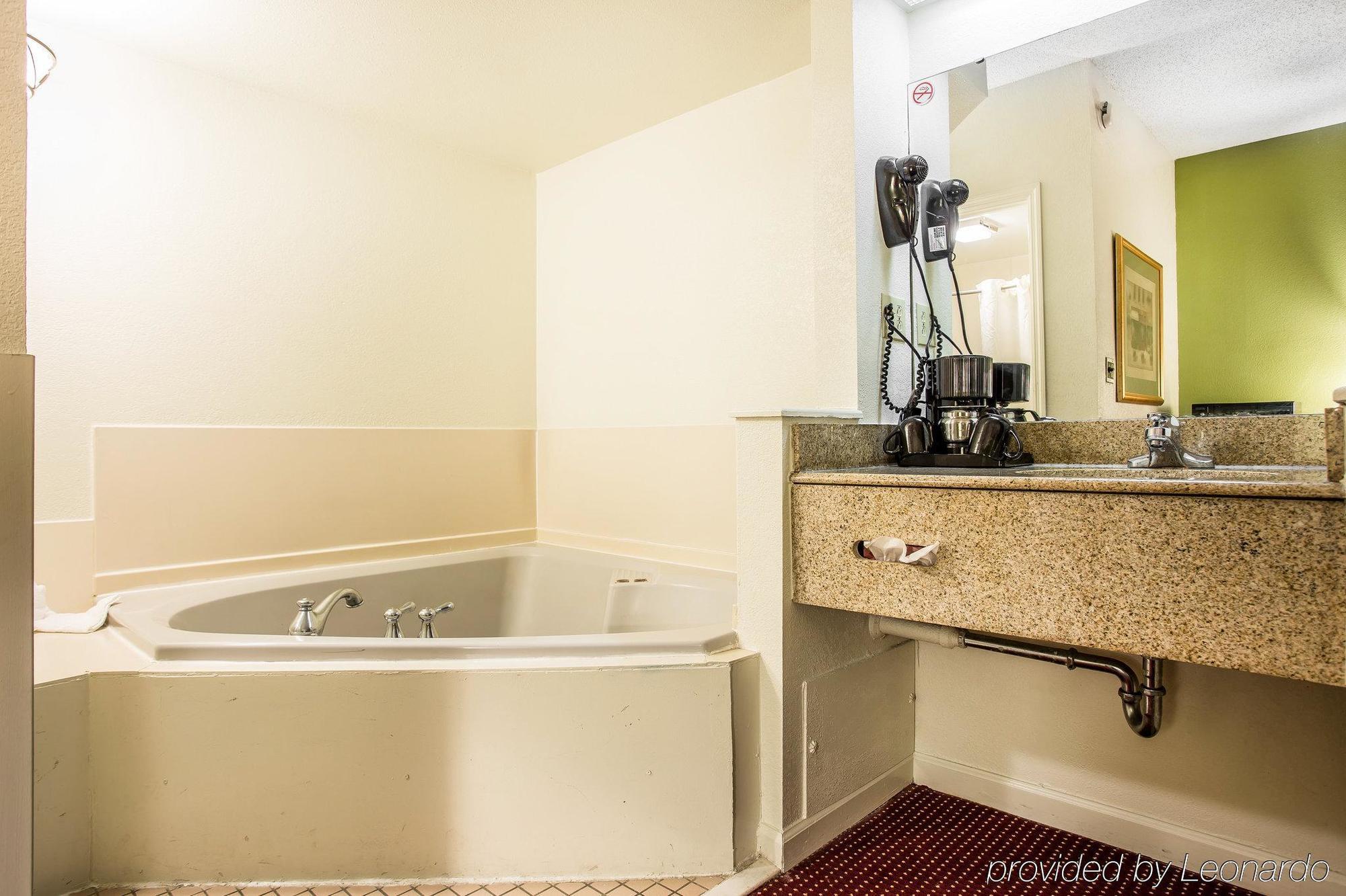 Hotel Suburban - Darlington 2*