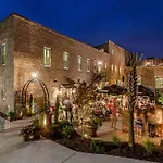 Hotel Florence Tapestry Collection By Hilton