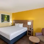 Days Inn by Wyndham Florence/I-95 North