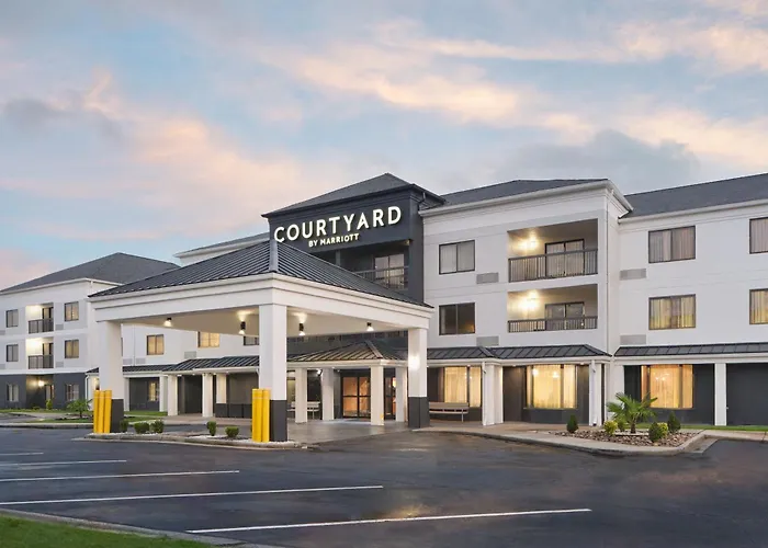 Courtyard Florence South Carolina