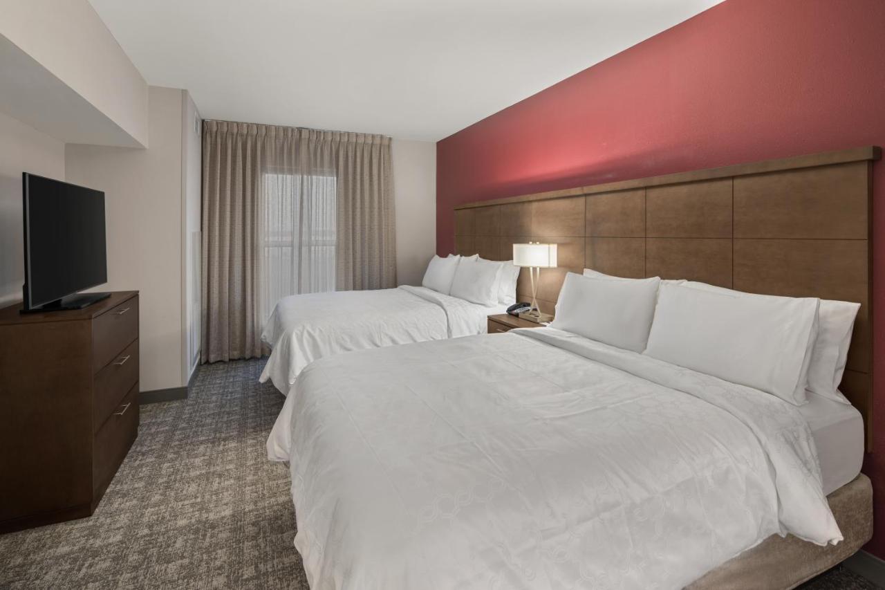 Staybridge - Center By Ihg Hotel 3*