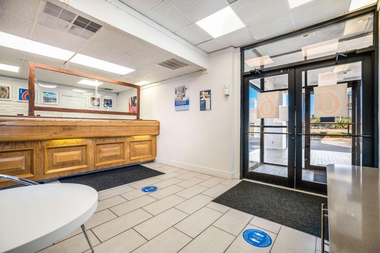 Hotel 6-florence, Sc