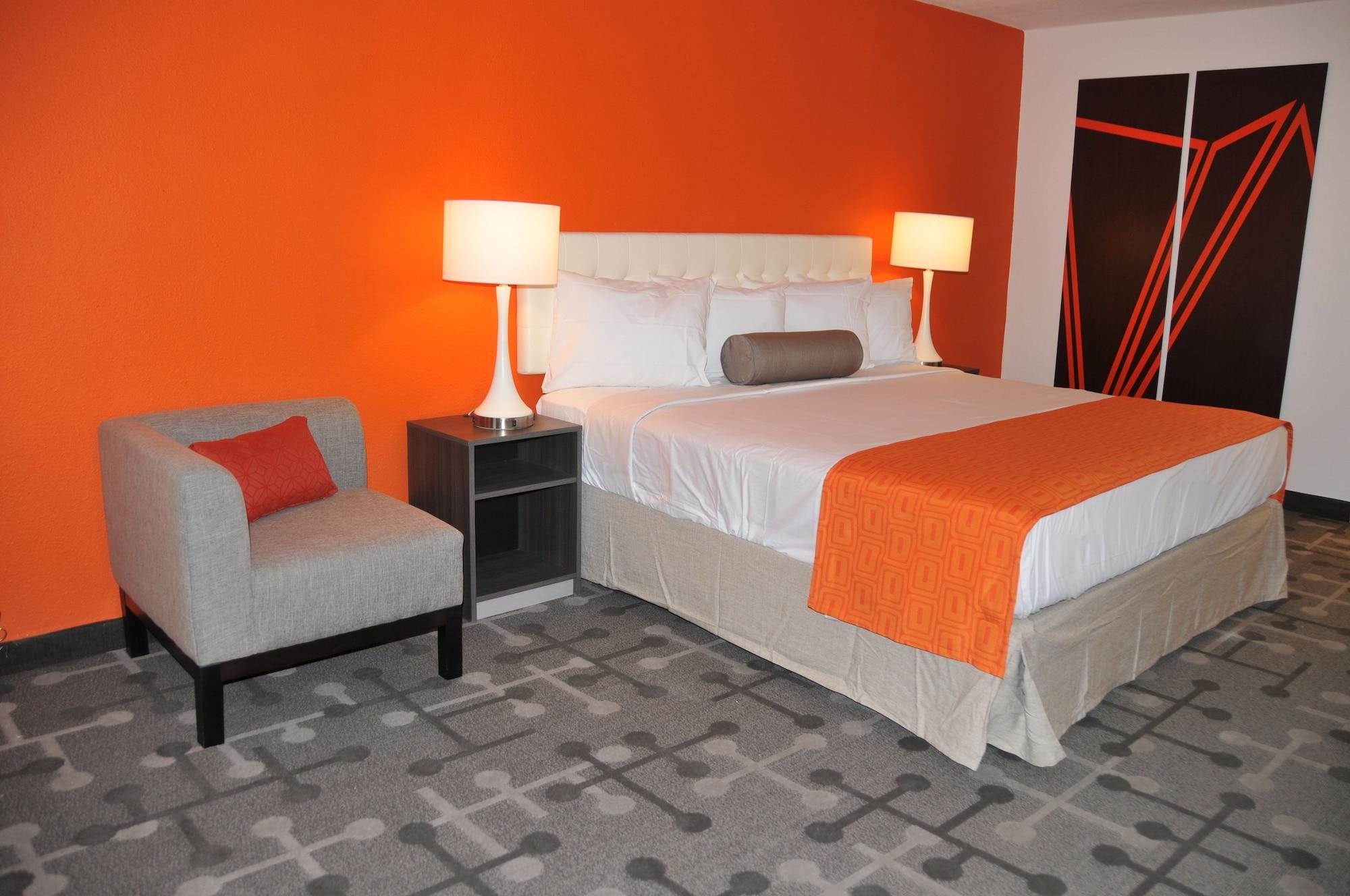 Howard Johnson By Wyndham Hotel 4*