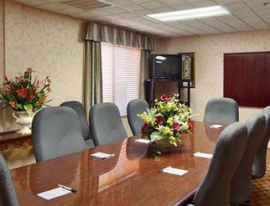 Hotel La Quinta By Wyndham Florence