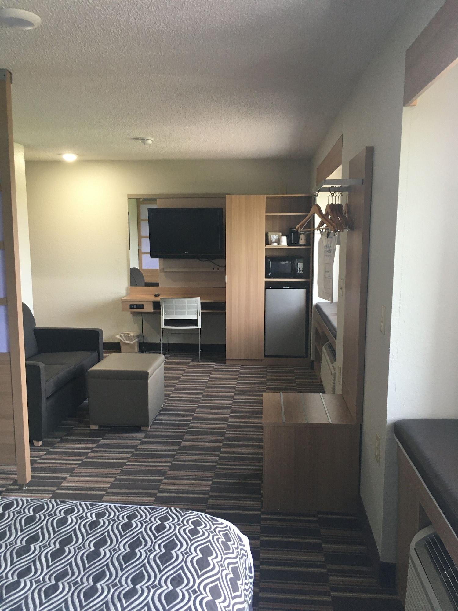 Hotel Microtel & By Wyndham Florence