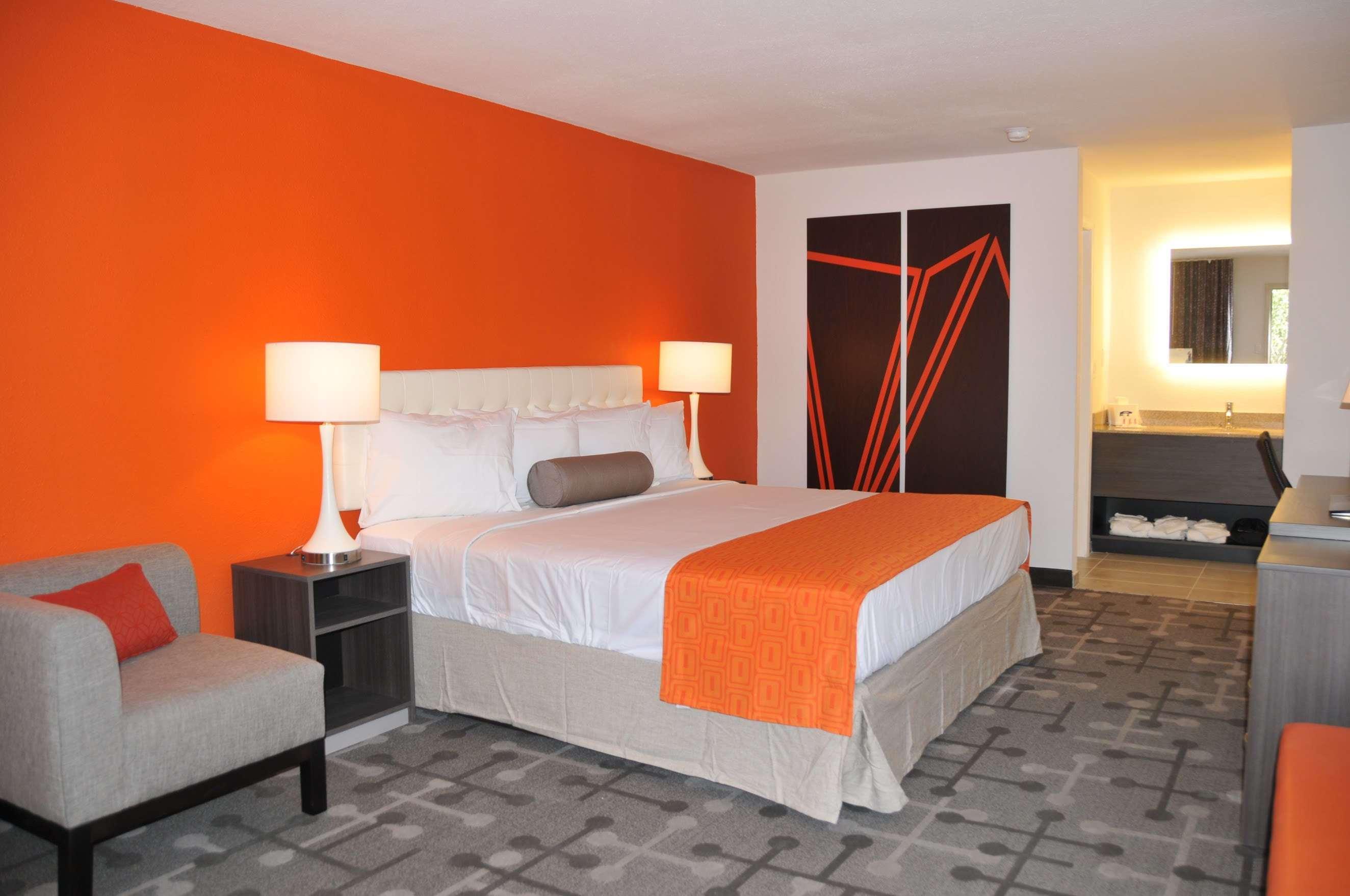 Howard Johnson By Wyndham Hotel Florence