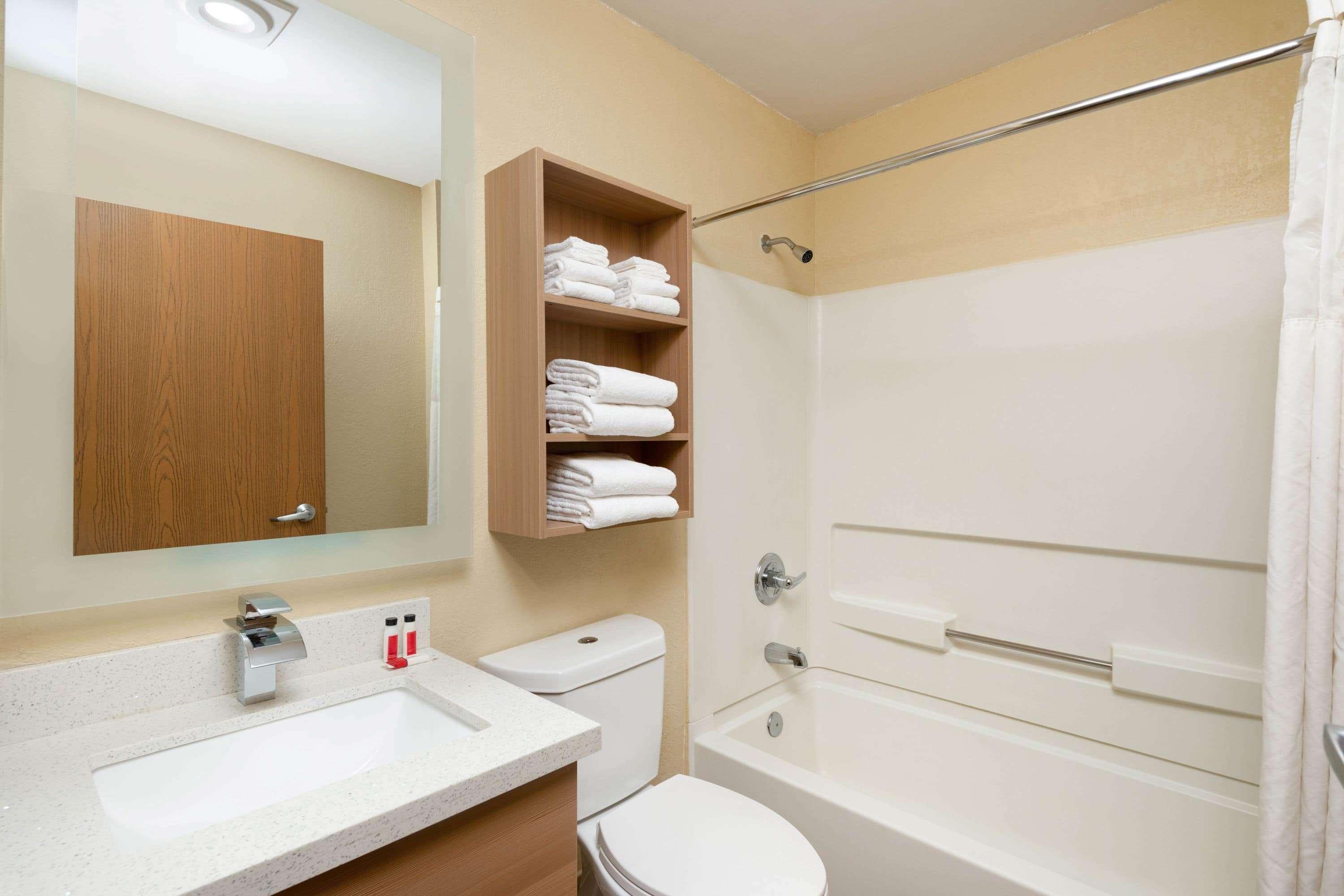 Microtel & By Wyndham 2* Florence