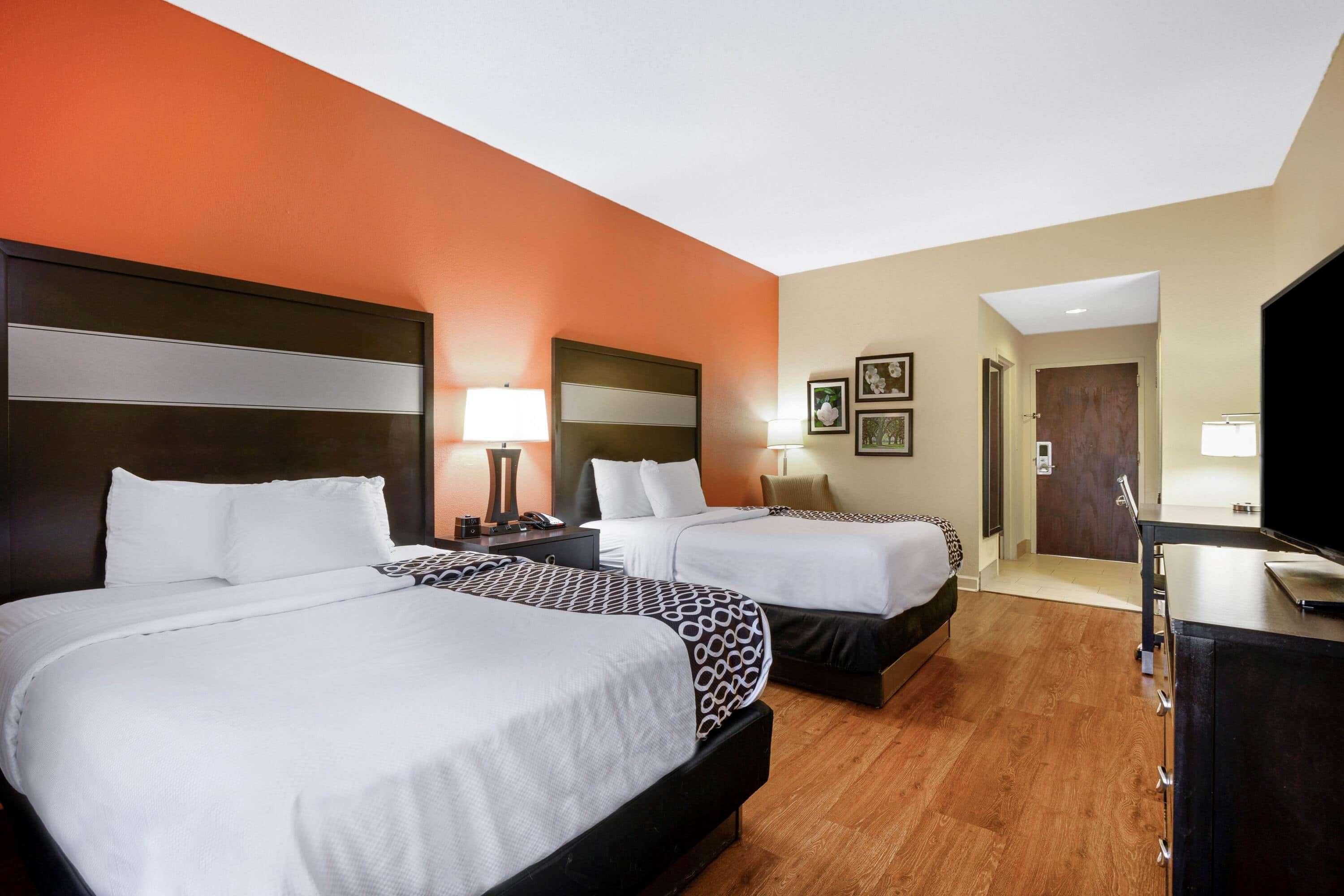 Hotel La Quinta By Wyndham 3*