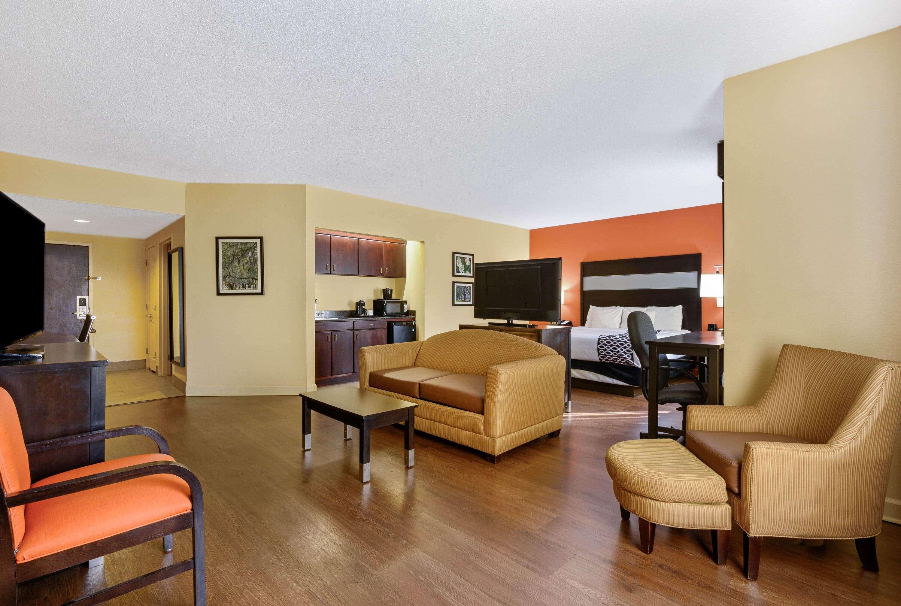 Hotel La Quinta By Wyndham Florence