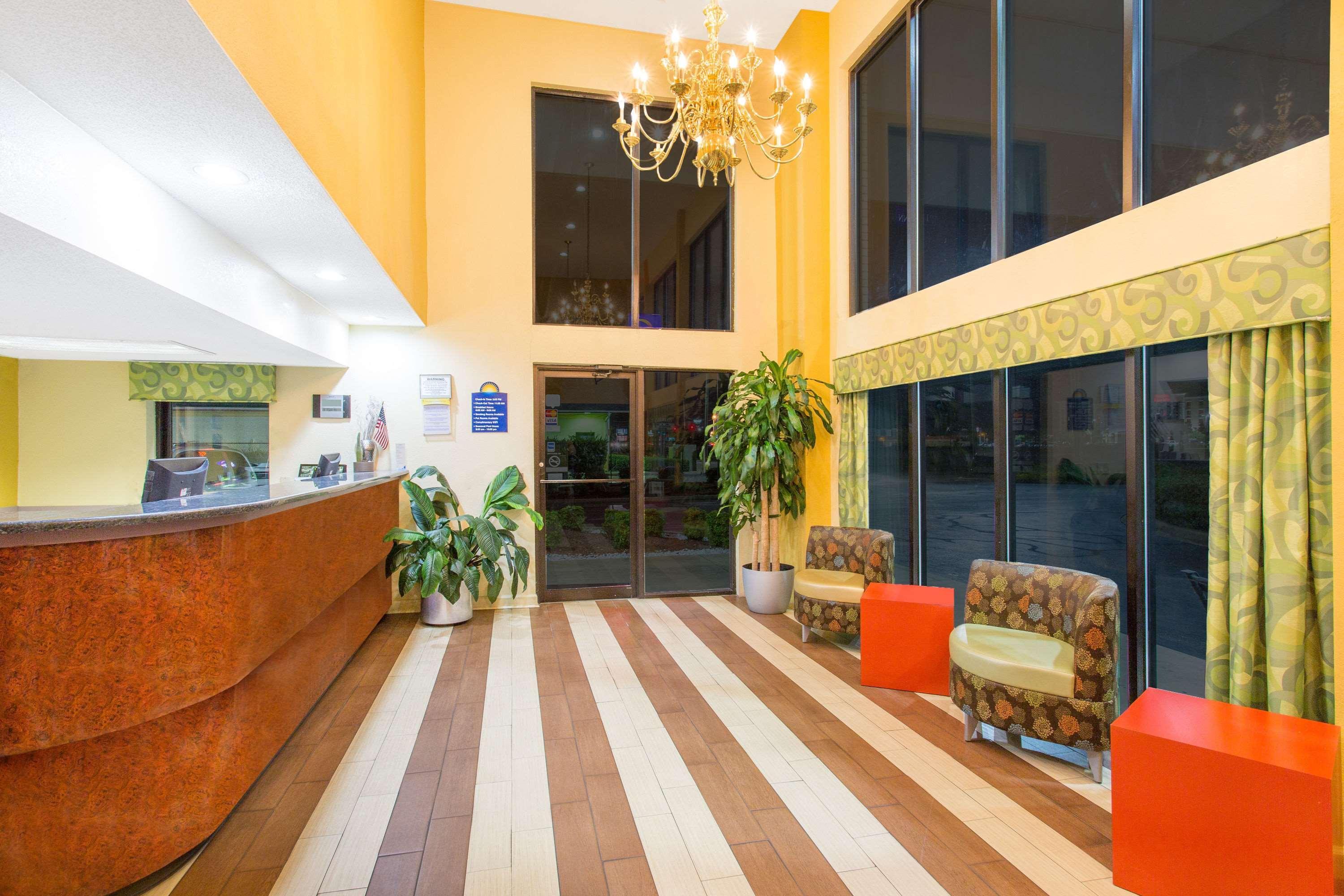 Days By Wyndham Florence/i-95 North Motel 2*