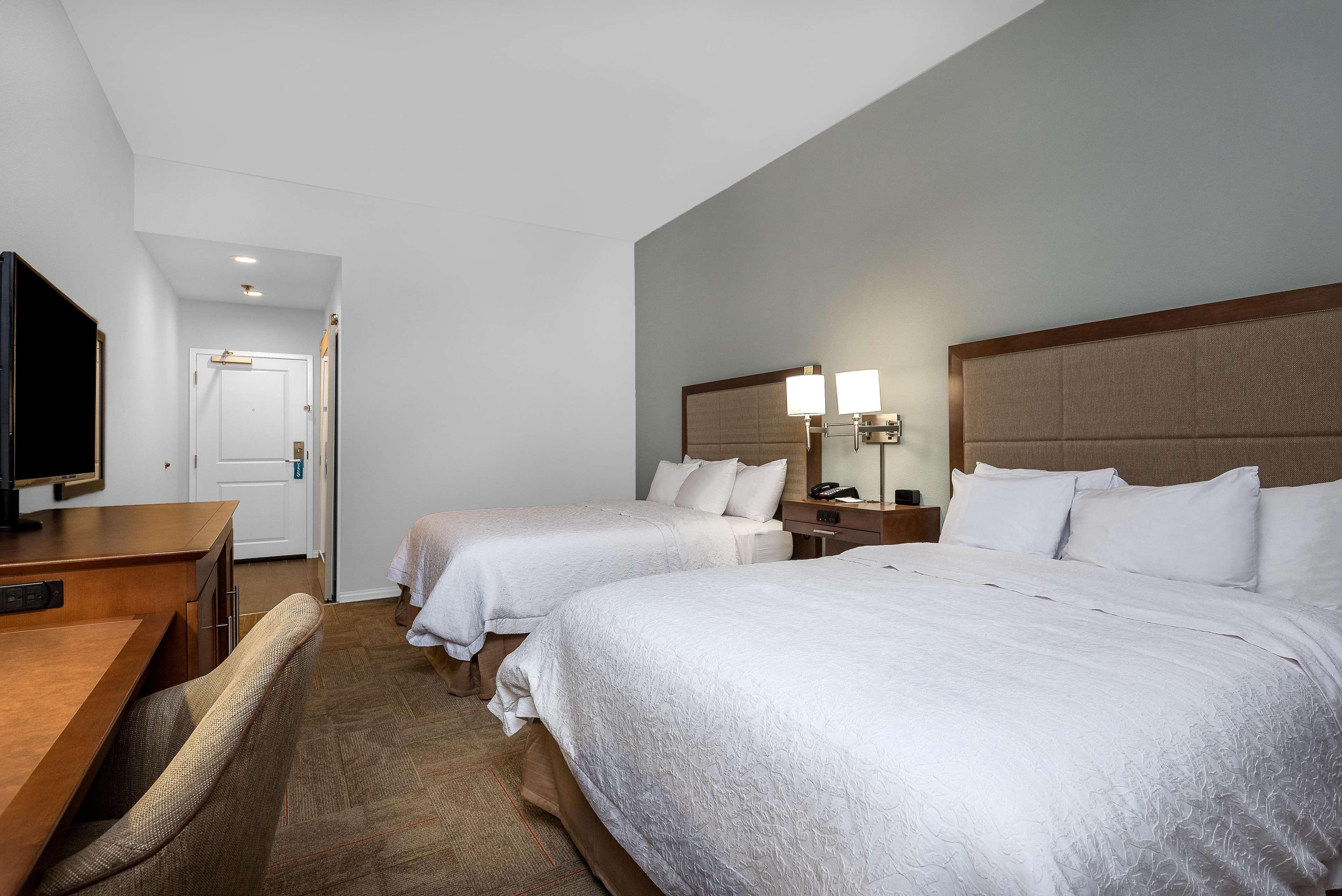 Hotel Hampton & Center Florence