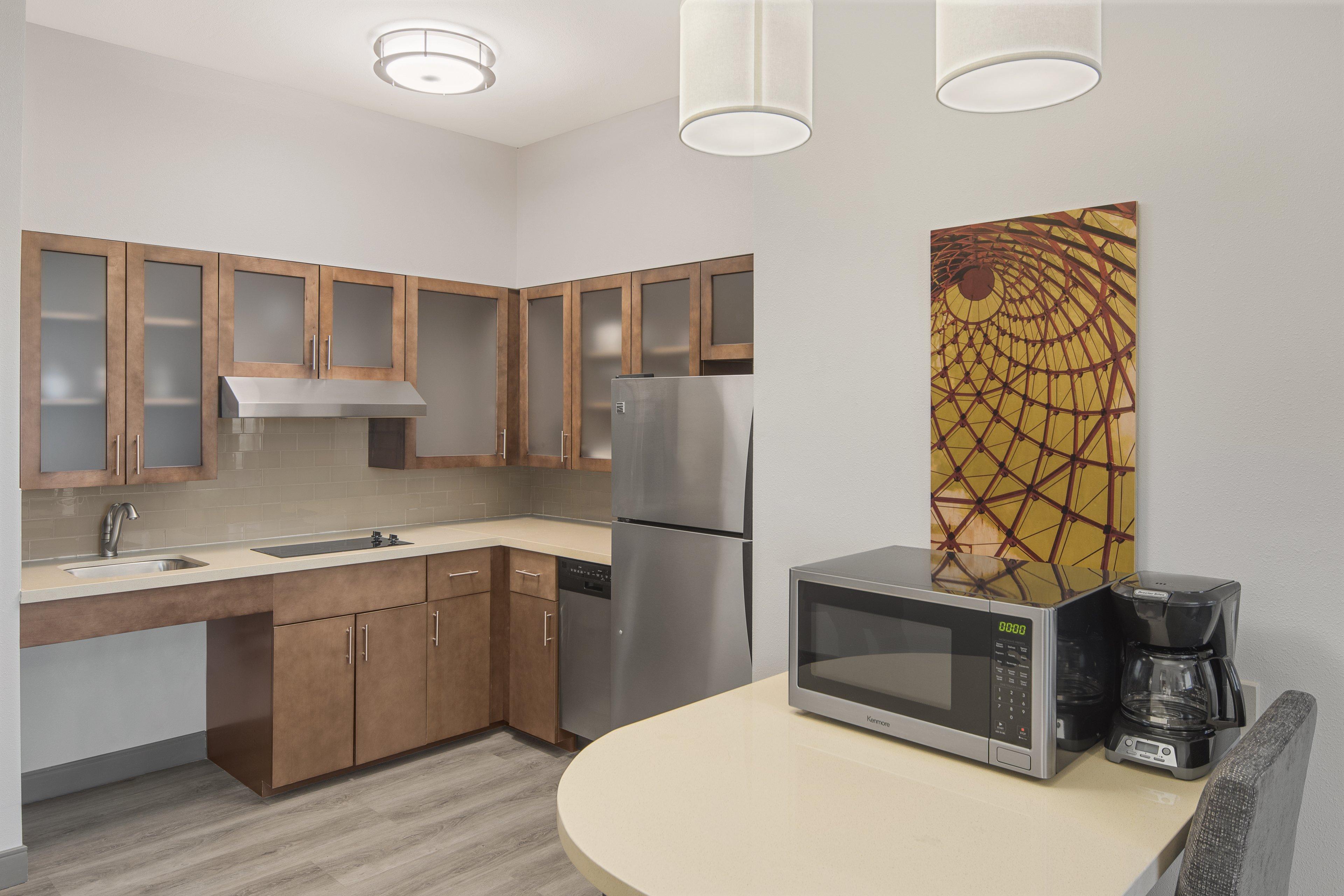 Staybridge - Center By Ihg
