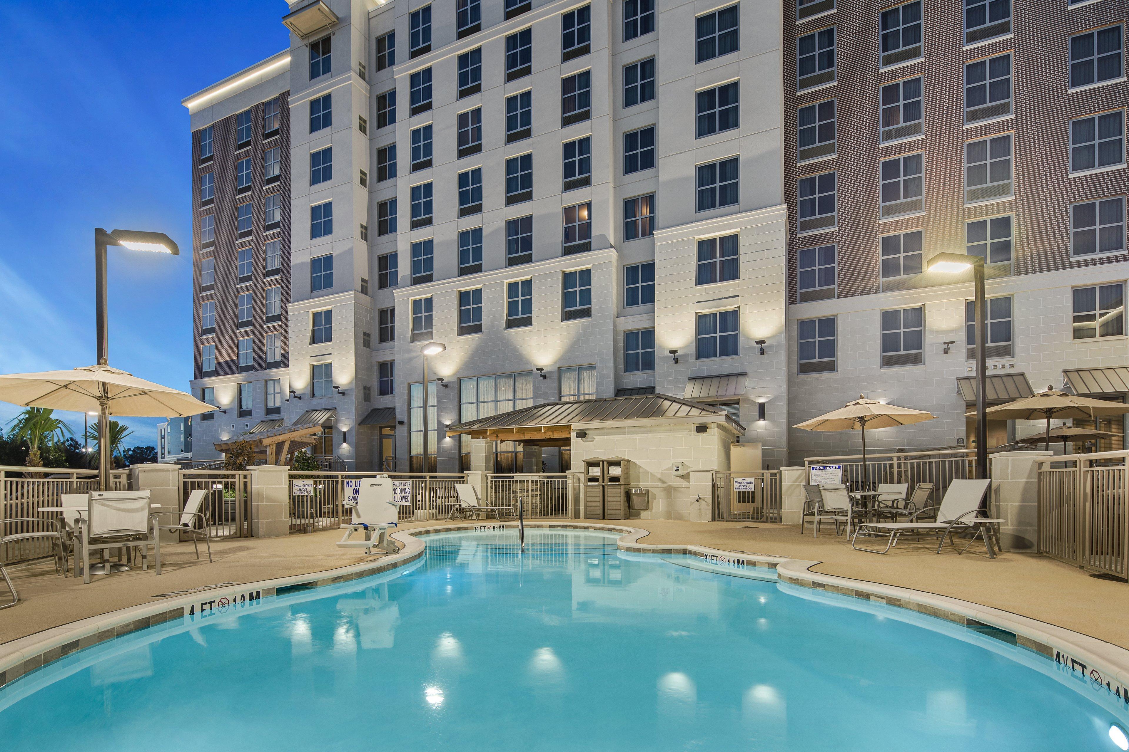 Staybridge - Center By Ihg 3*
