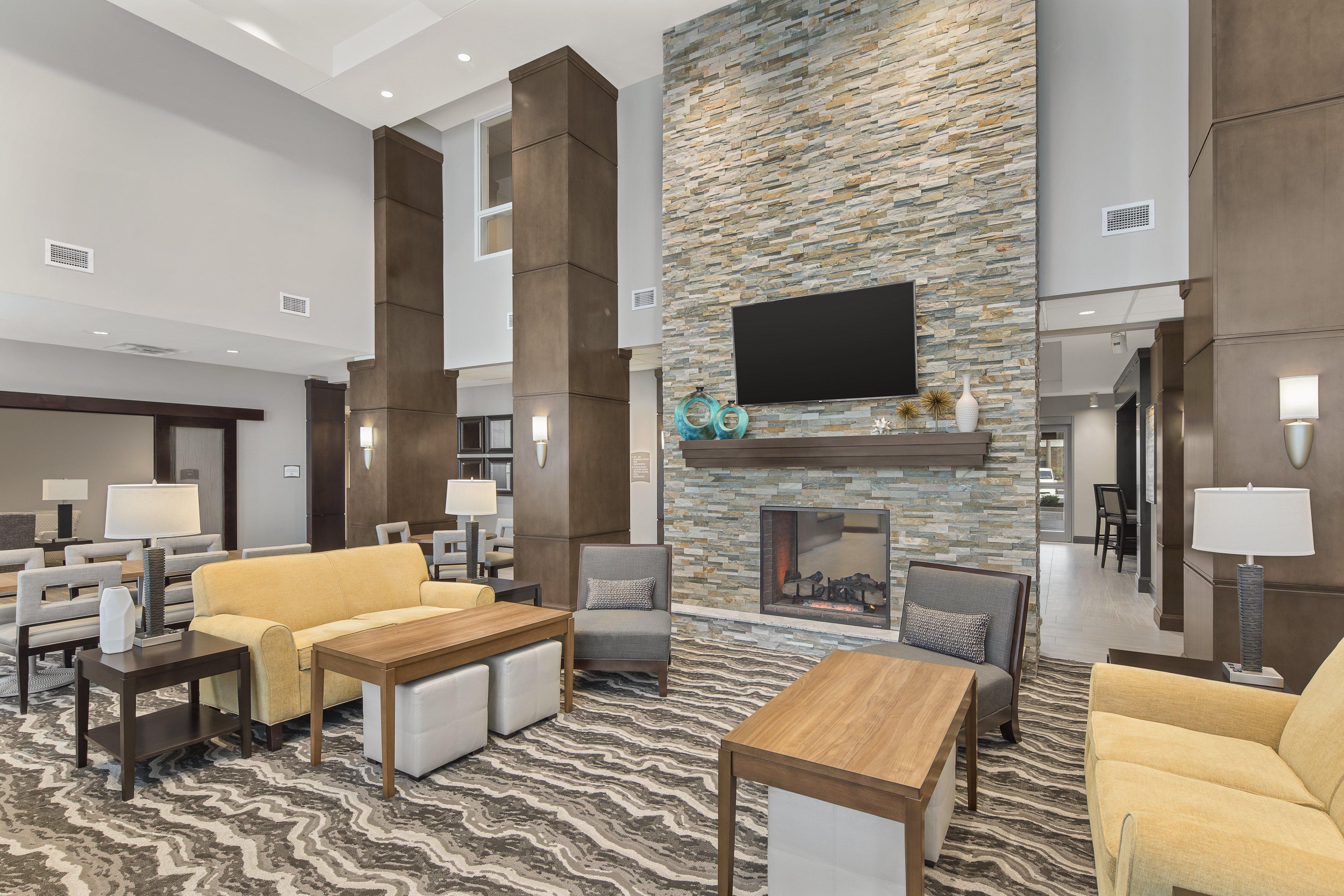 Staybridge - Center By Ihg 3*