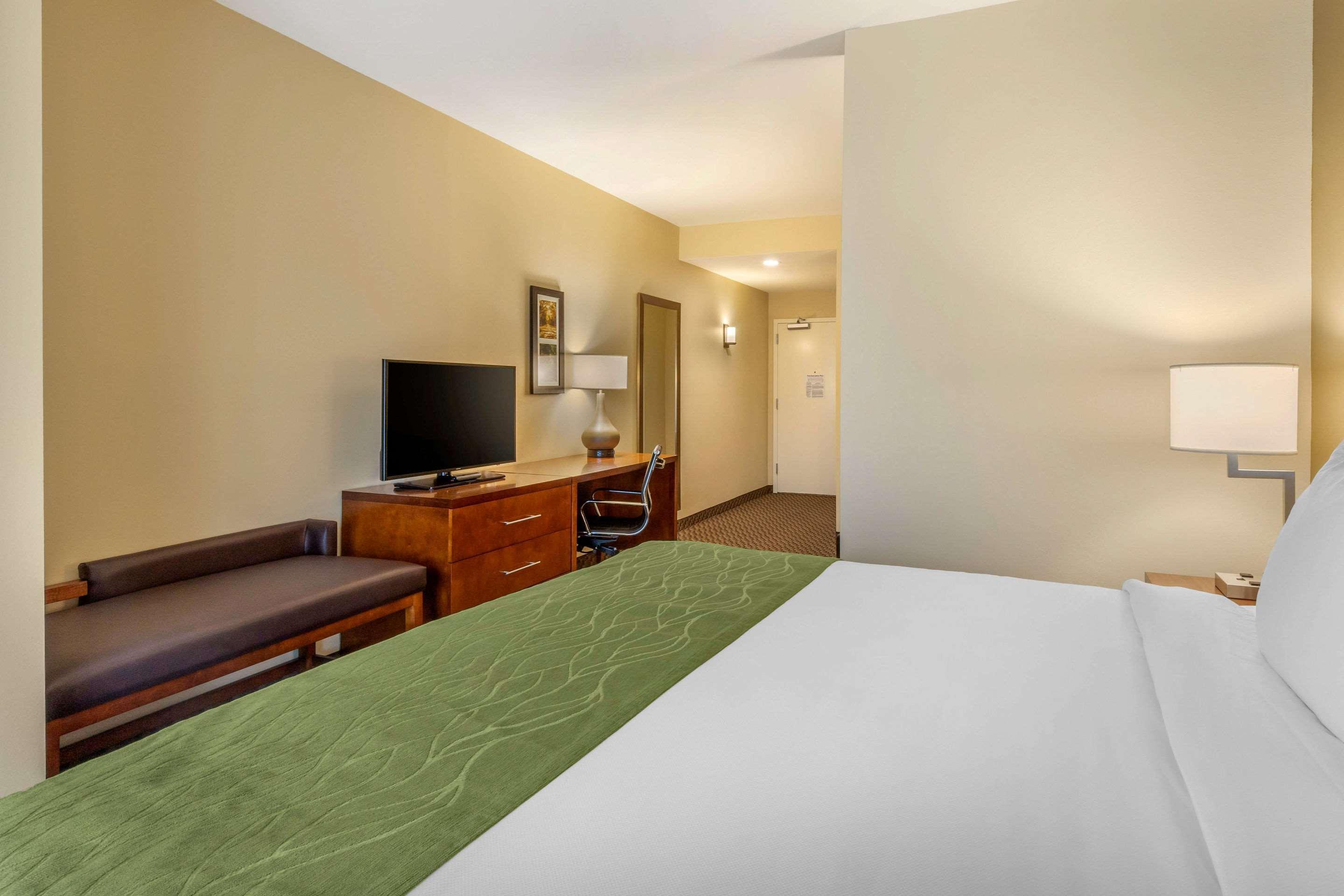 Comfort & Hotel 2*