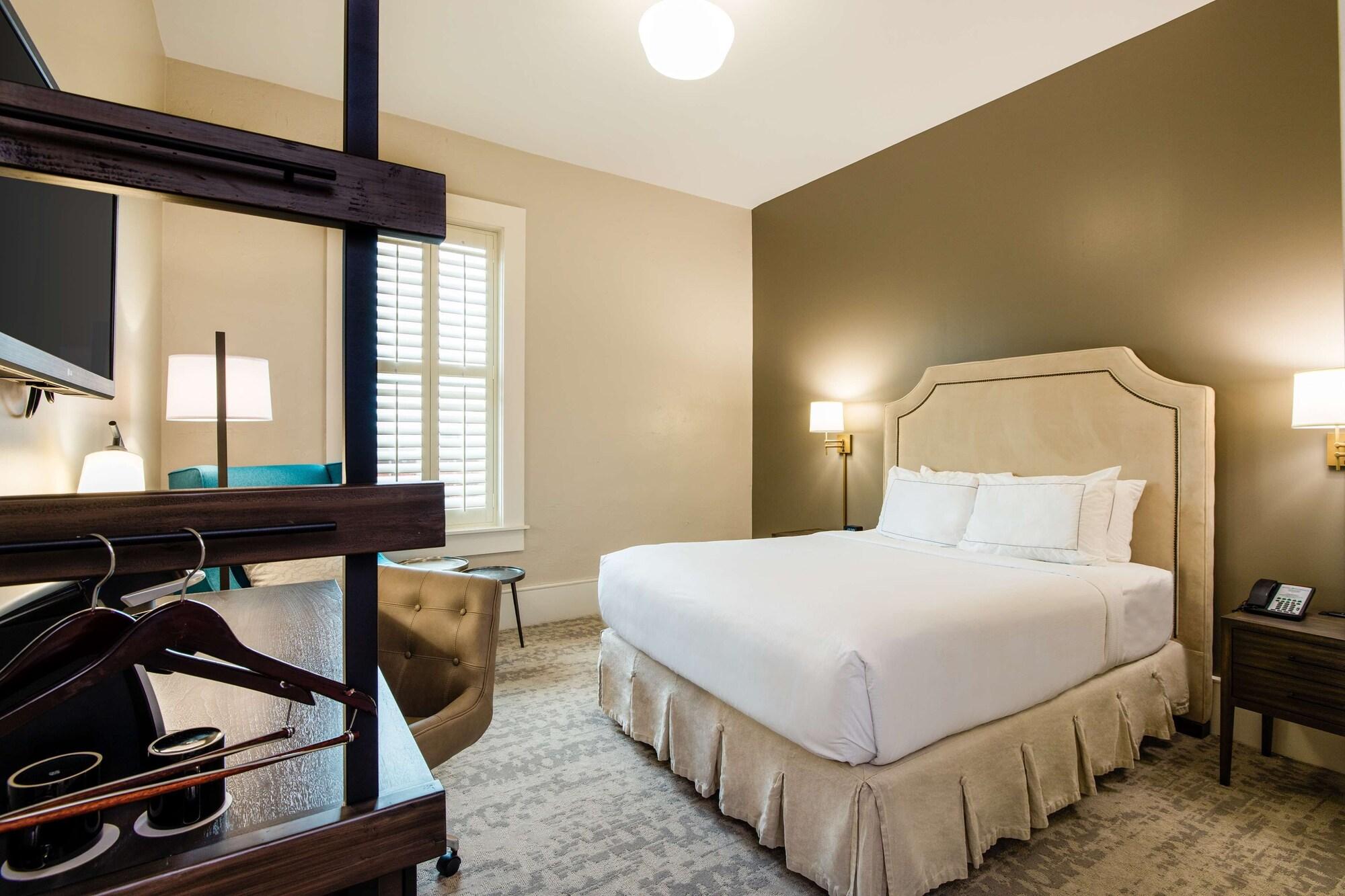 Hotel Florence, Tapestry Collection By Hilton 4*