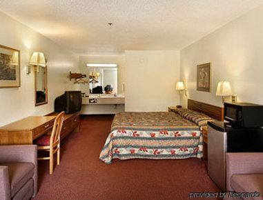 Super 8 By Wyndham 2*