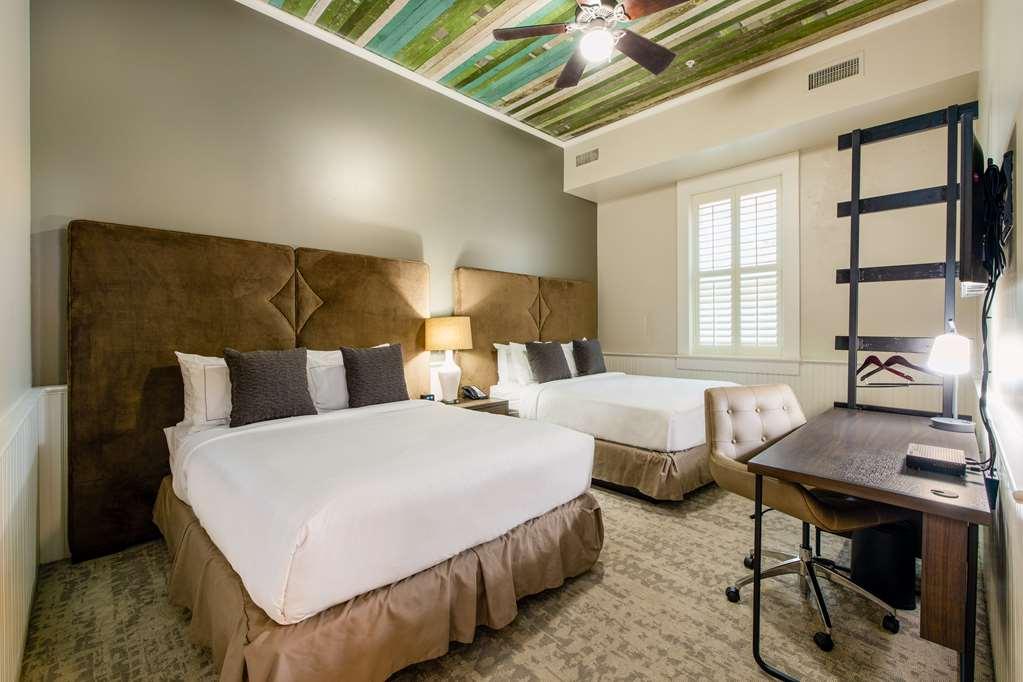 Hotel Tapestry Collection By Hilton