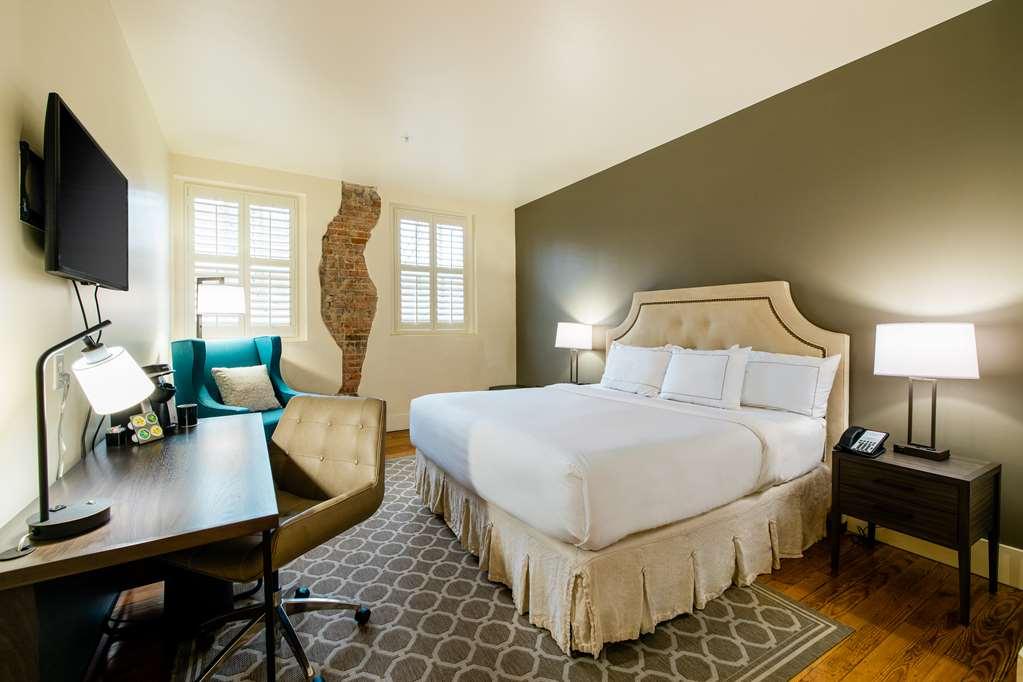 Hotel Tapestry Collection By Hilton