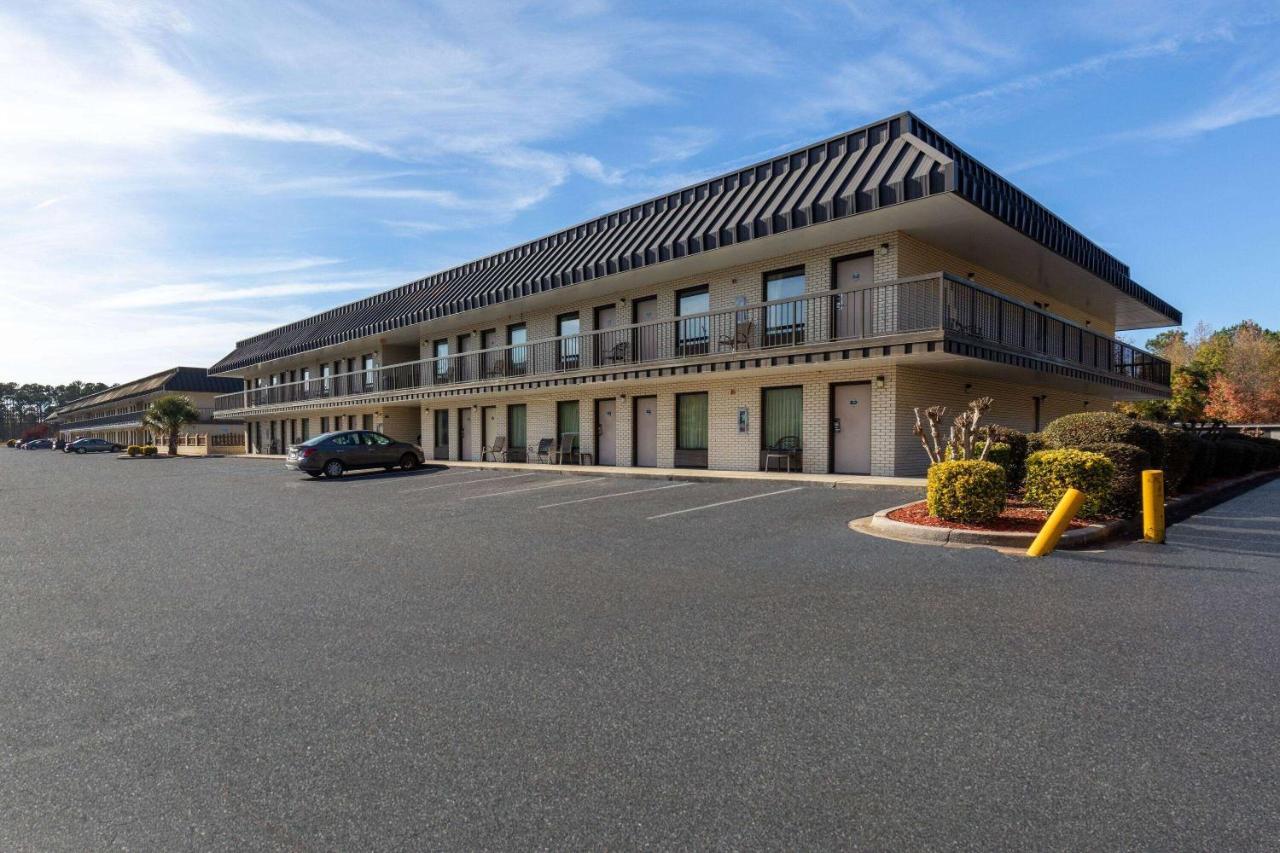 Days By Wyndham Florence/i-95 North Motel Florence