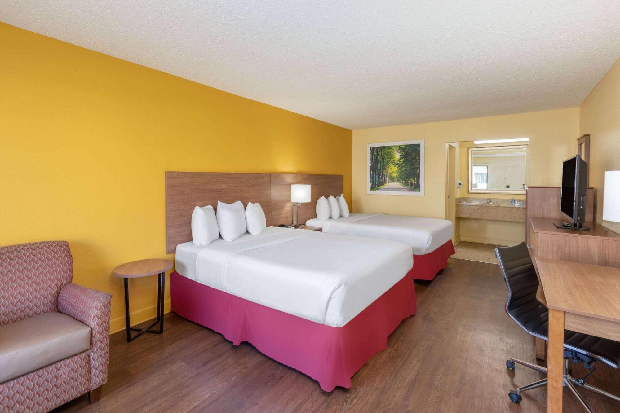 Days By Wyndham Florence/i-95 North Florence