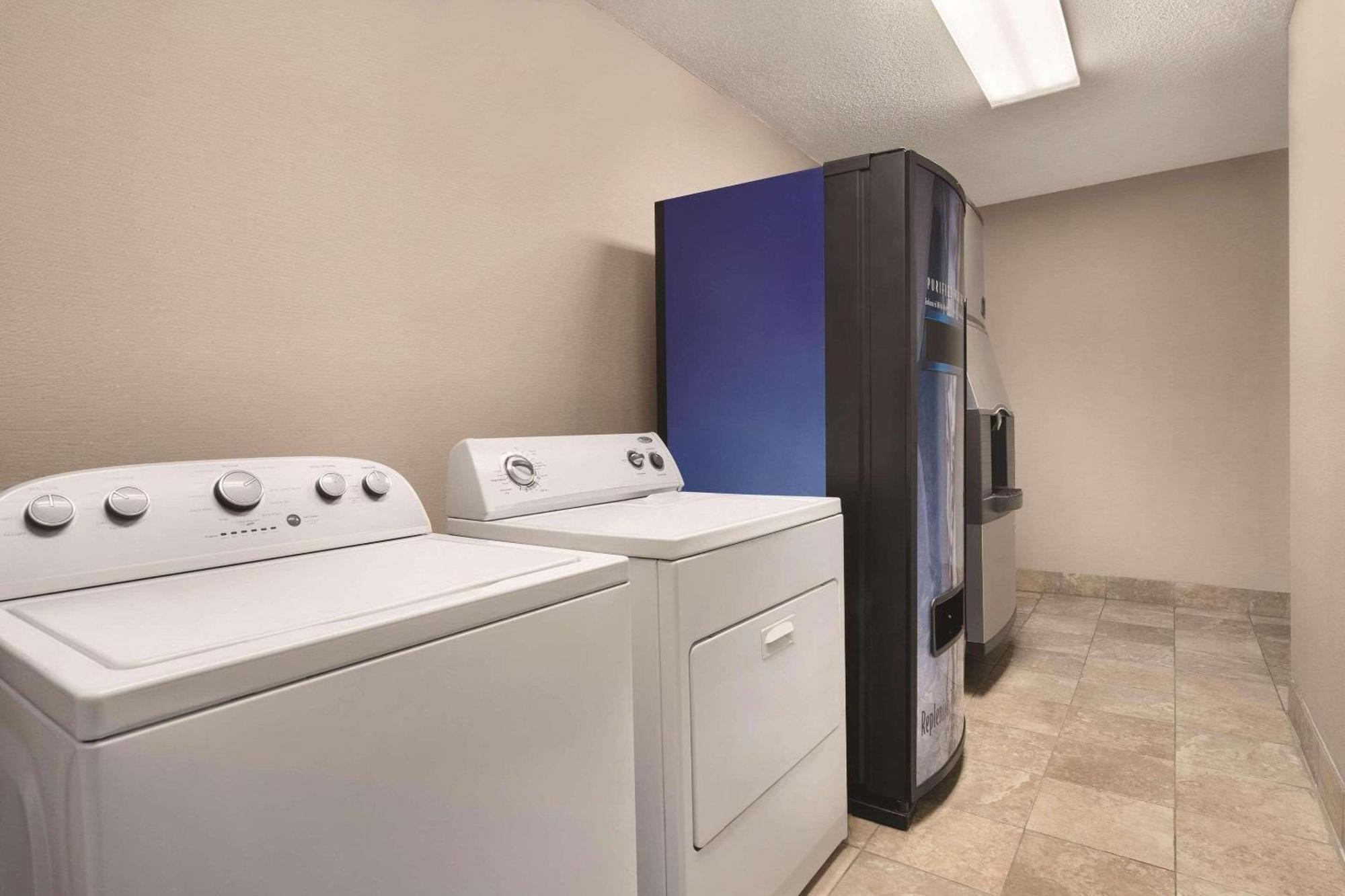 Country & By Radisson, Florence, Sc 3* Florence