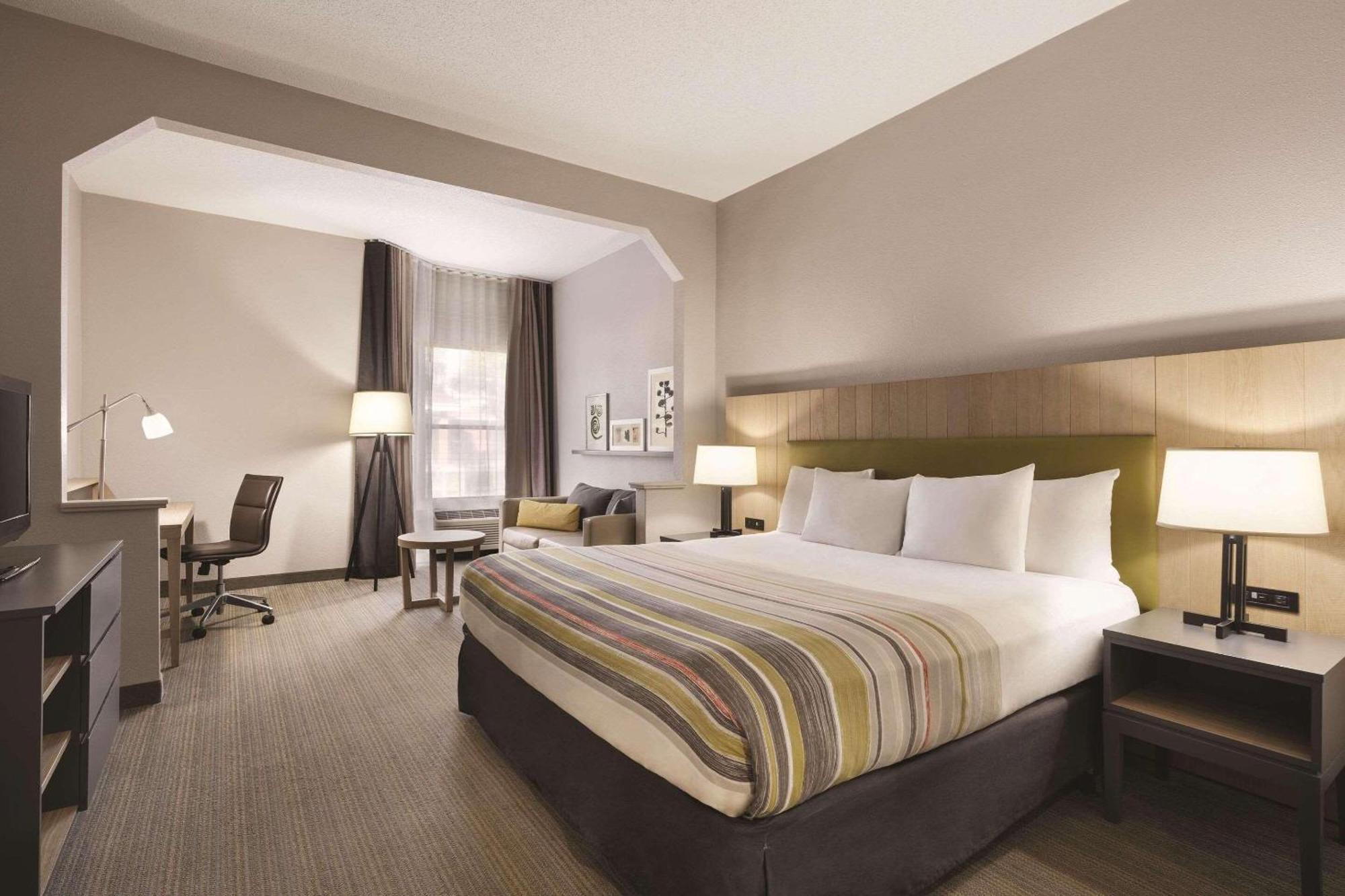 Country & By Radisson, Florence, Sc Hotel 3*