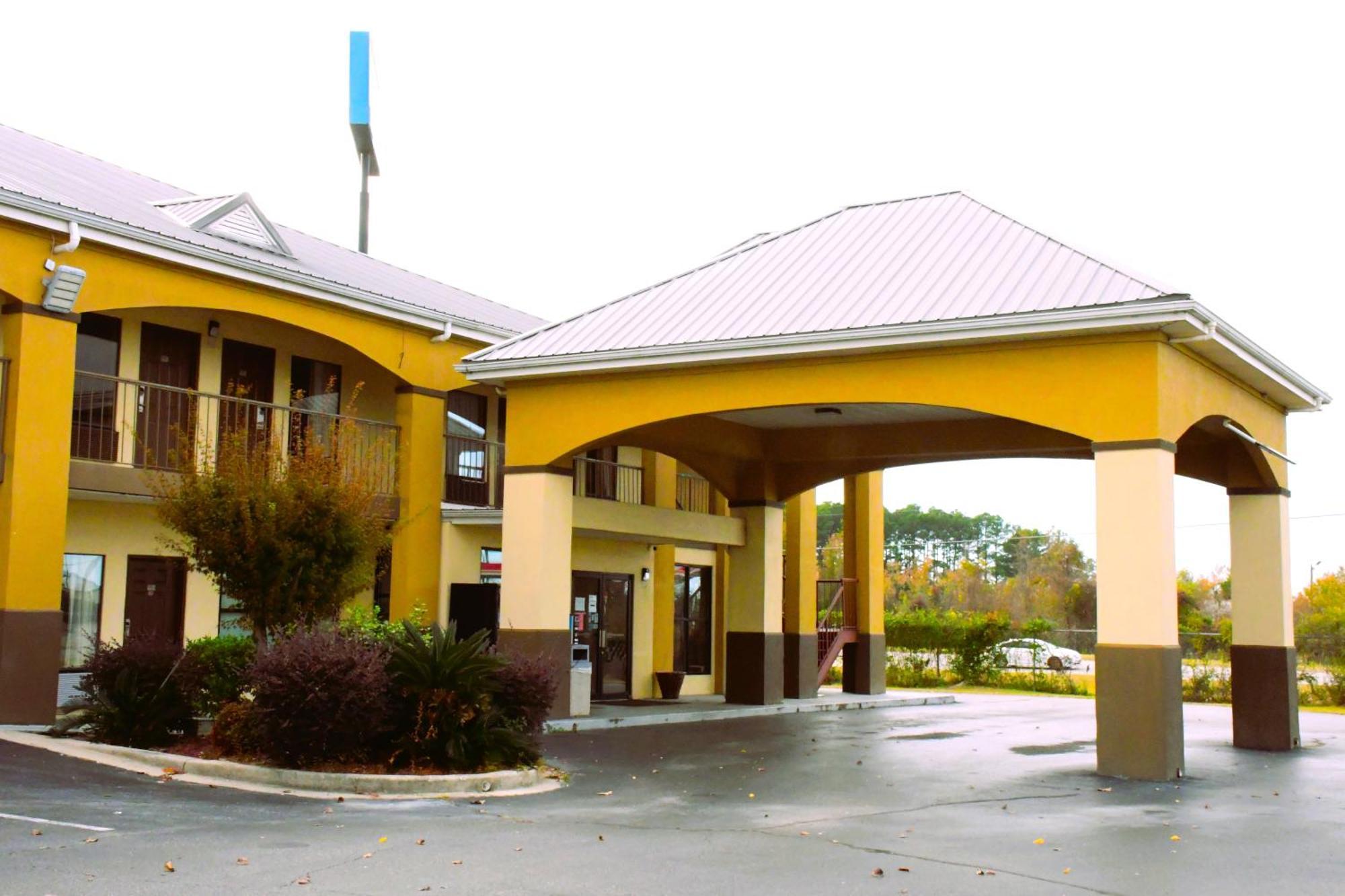 And Motel 2*