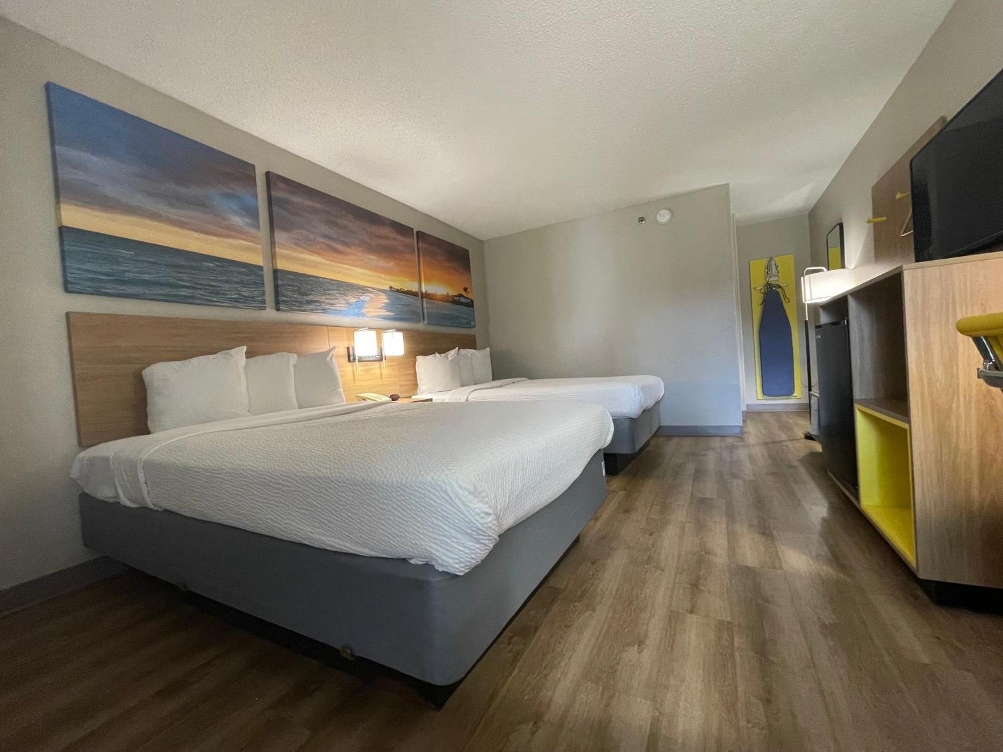 Otel Days By Wyndham Near Civic Center Florence