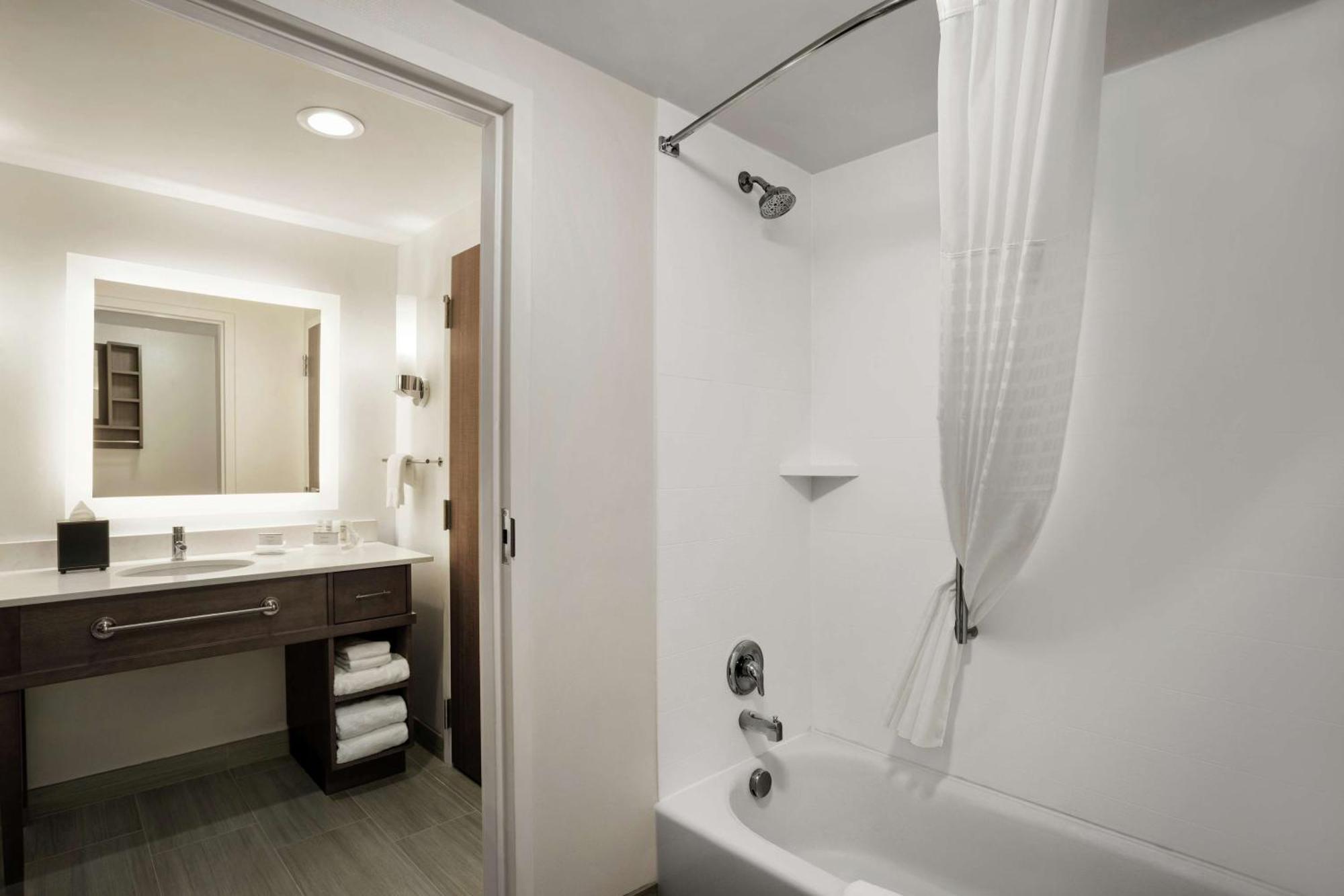 Hotel Homewood By Hilton