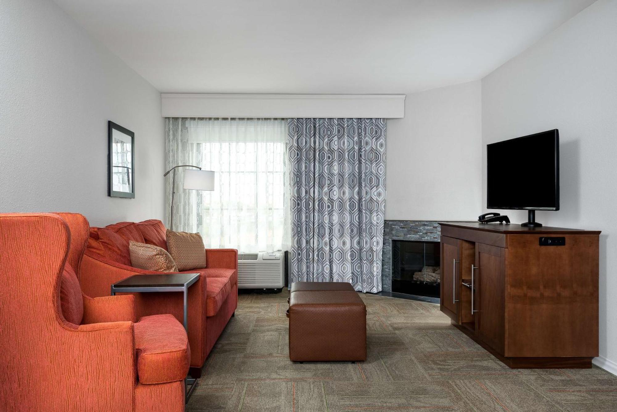 Hampton & Center Hotel 3*