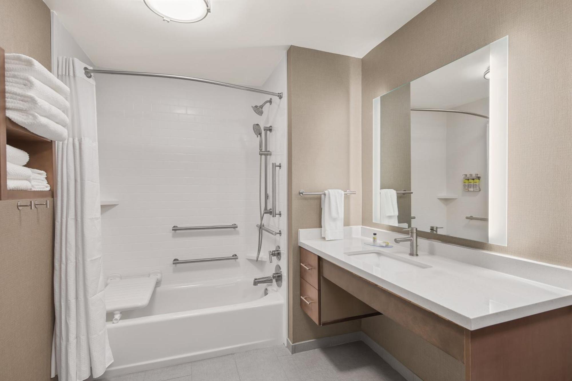 Hotel Staybridge - Center By Ihg