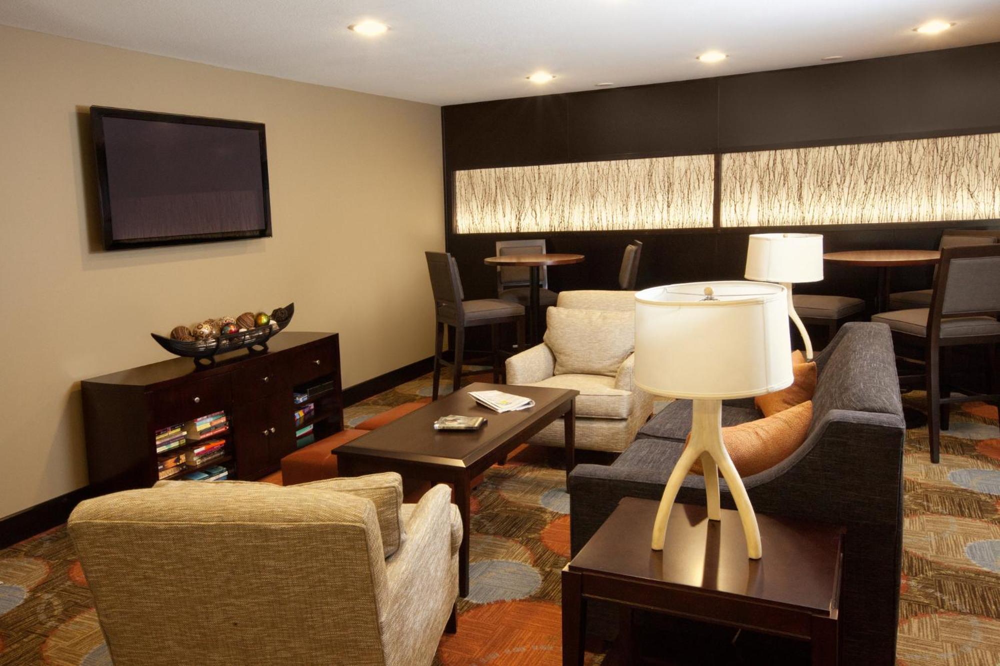 Staybridge - Center By Ihg Hotel 3*