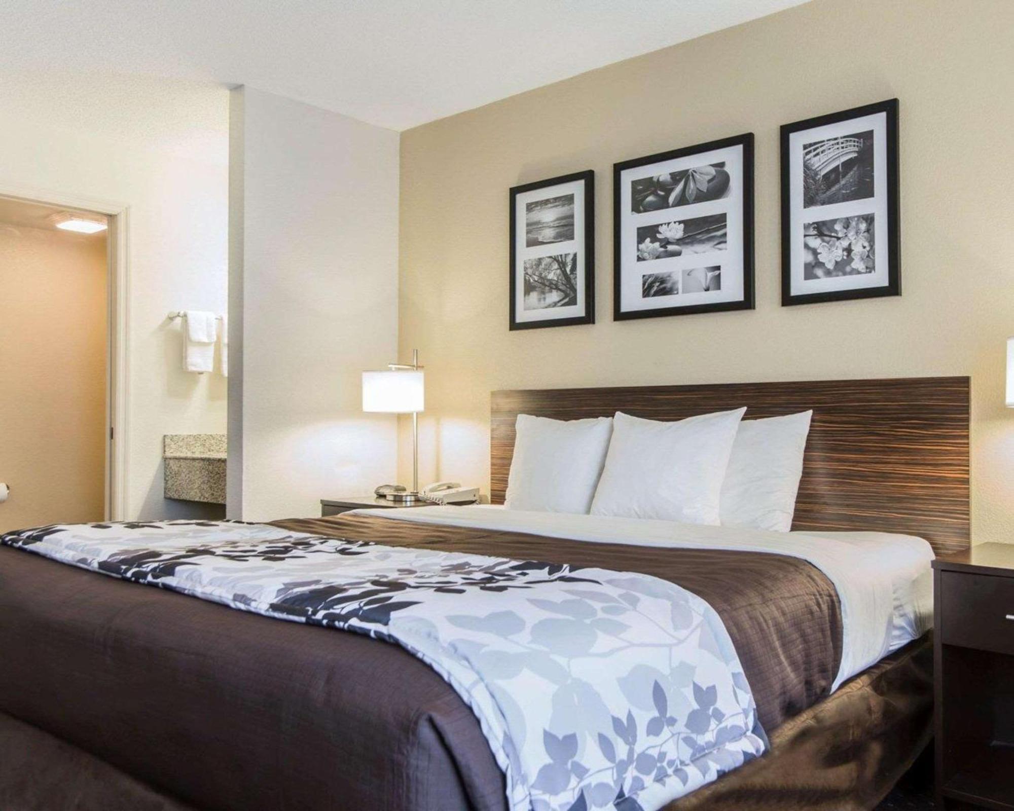 Hotel Sleep North Florence