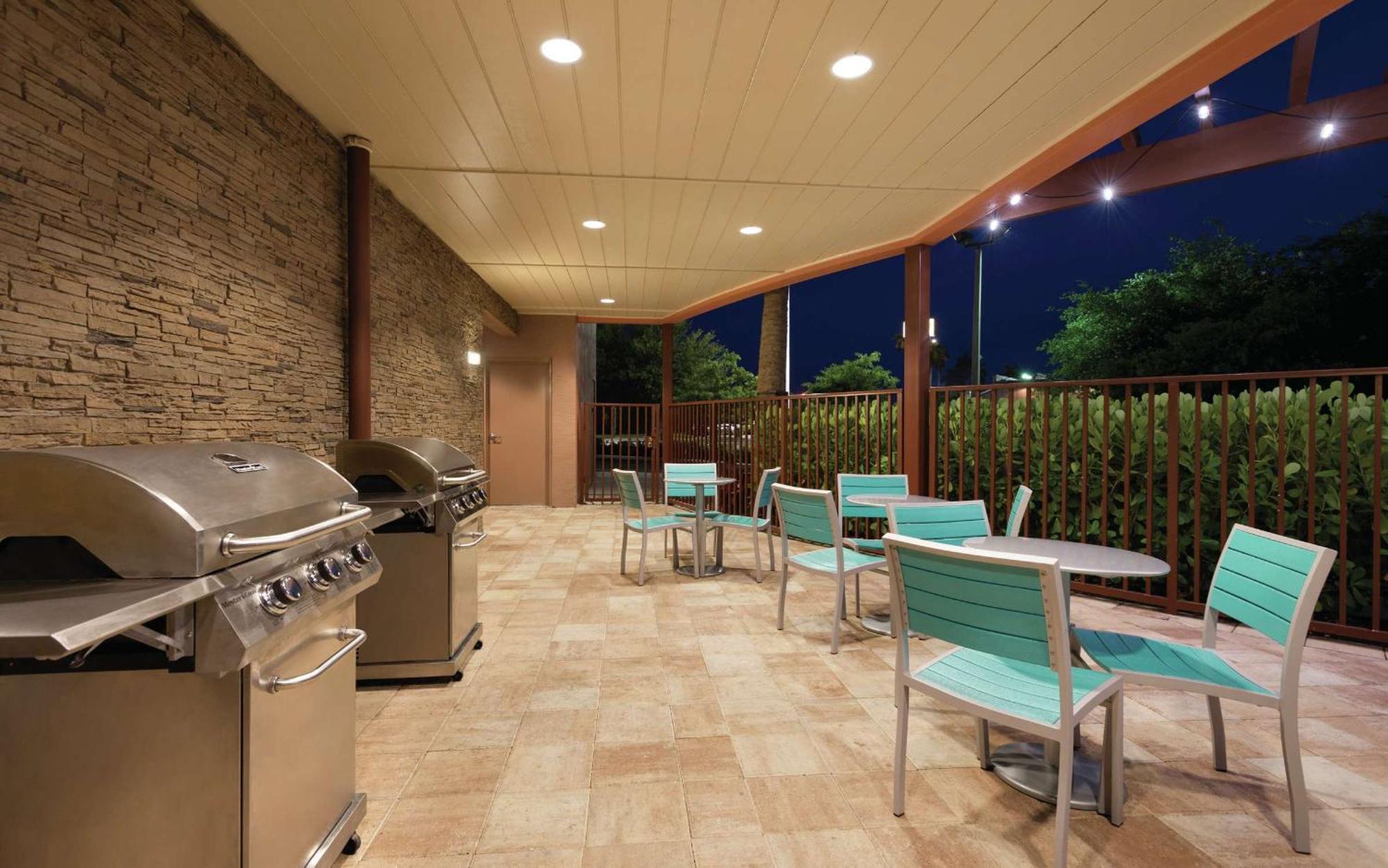Home2suites By Hilton 3*