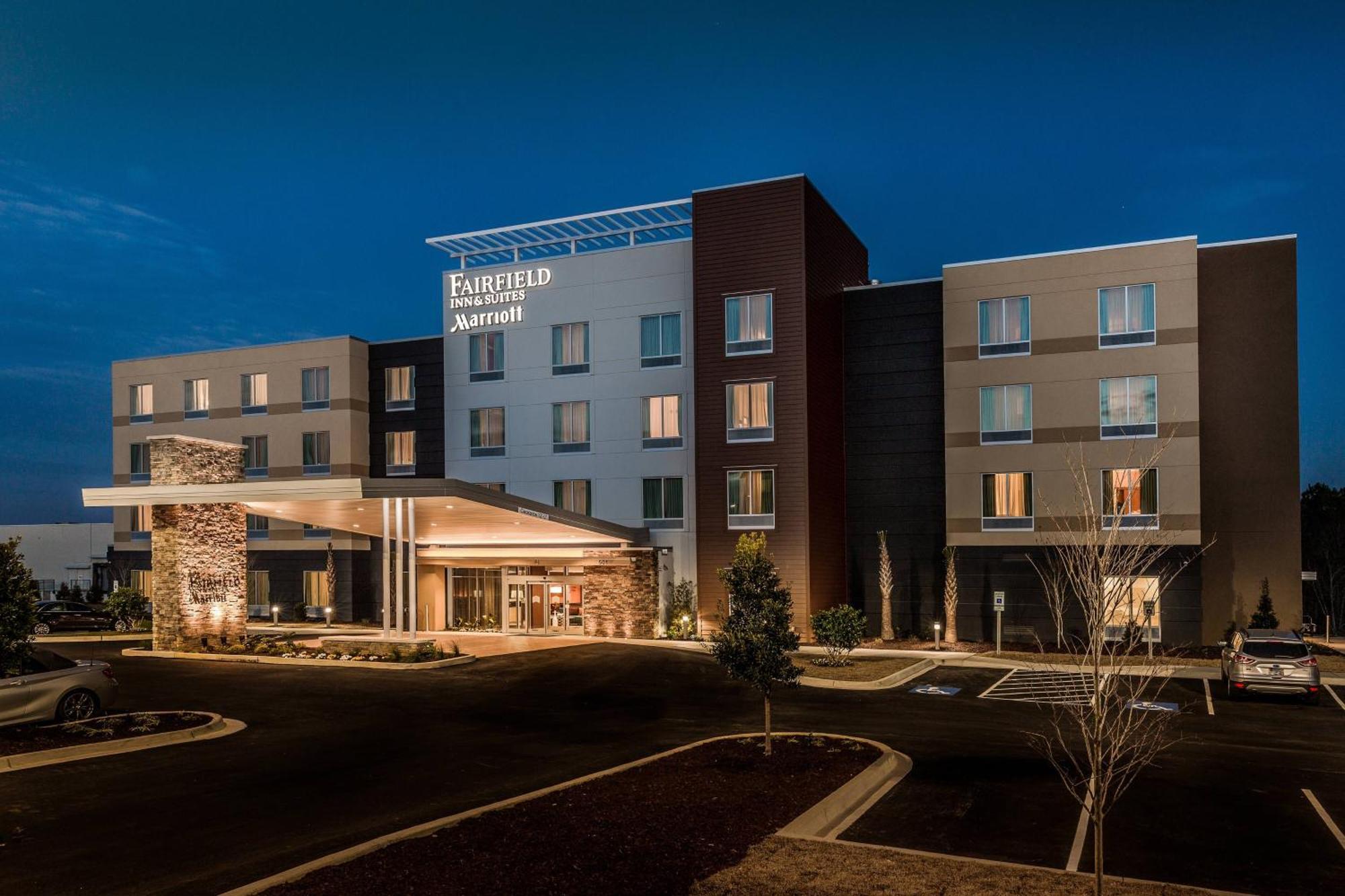 Fairfield & By Marriott I-20 3* Florence