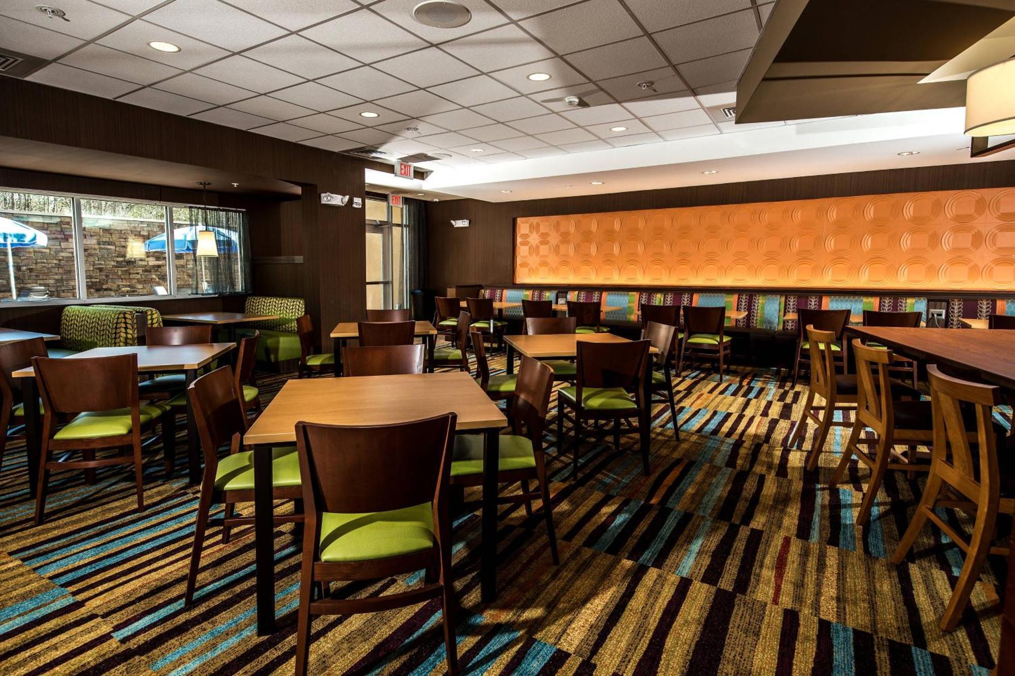 Fairfield & By Marriott I-20 Florence