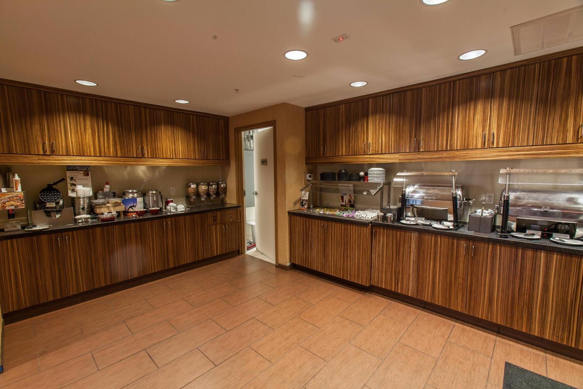 Residence Inn Florence Hotel 3*