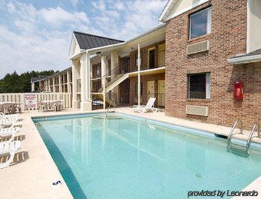 Super 8 By Wyndham Hotel