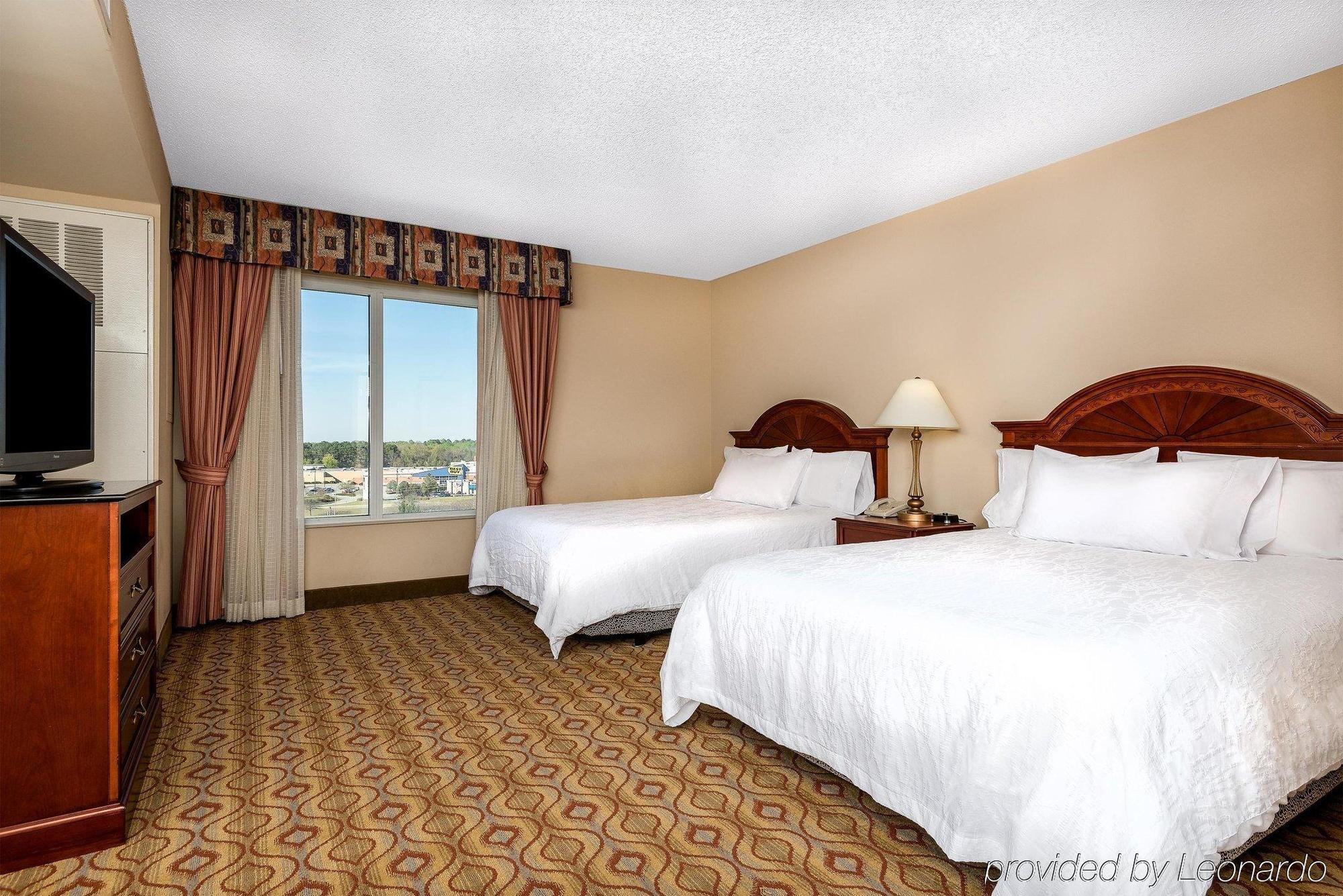 Hilton Garden Hotel 3*