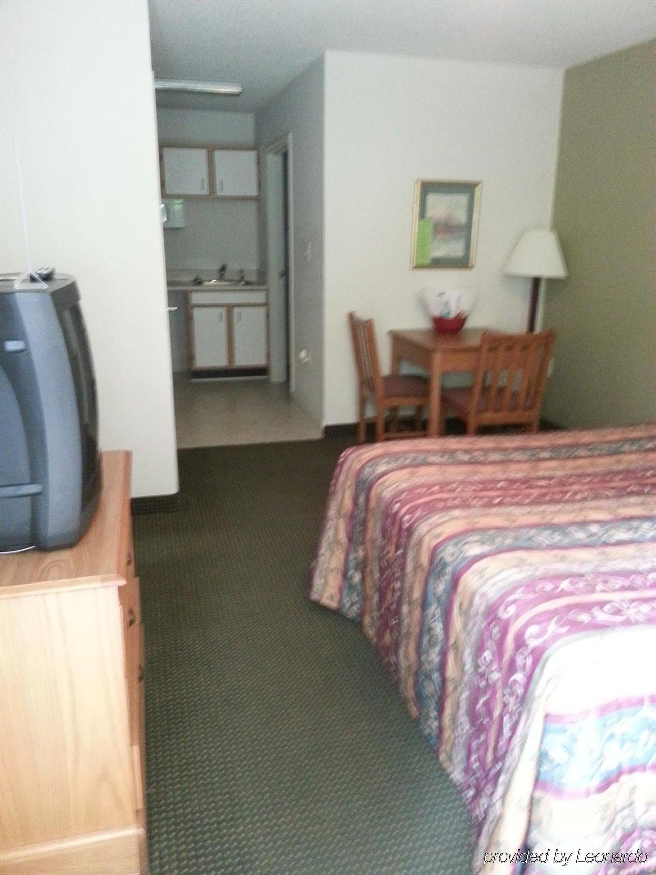 Affordable 2*