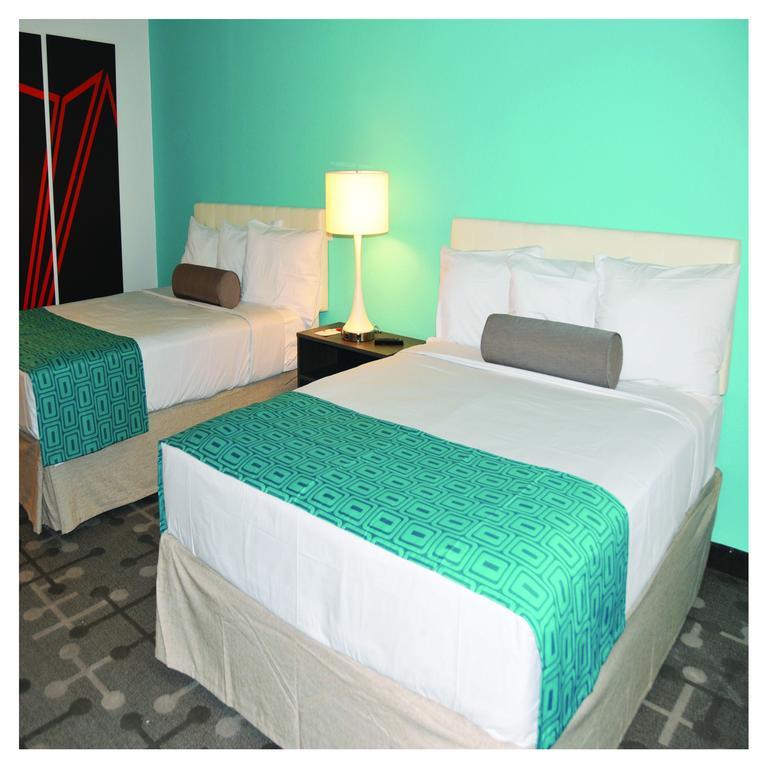 Hotel Howard Johnson By Wyndham 4*