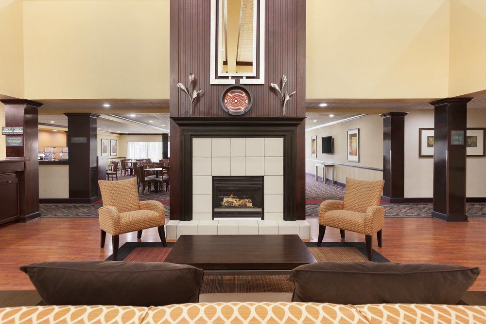 Hotel Country & By Radisson, Florence, Sc