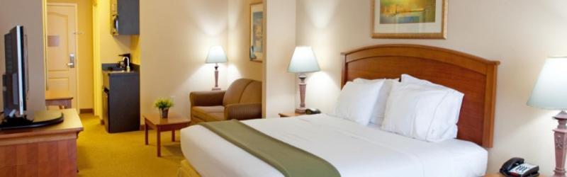 Express & I-95 & I-20 Civic Ctr By Ihg 3*