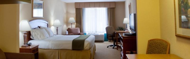 Express & I-95 & I-20 Civic Ctr By Ihg Hotel 3*