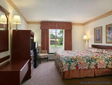 Howard Johnson By Wyndham 4*