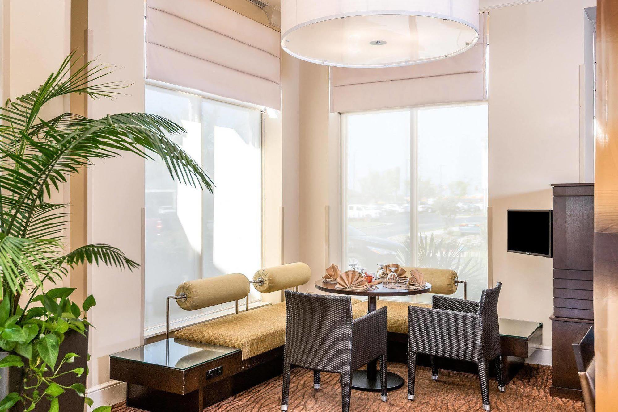 Hilton Garden Hotel