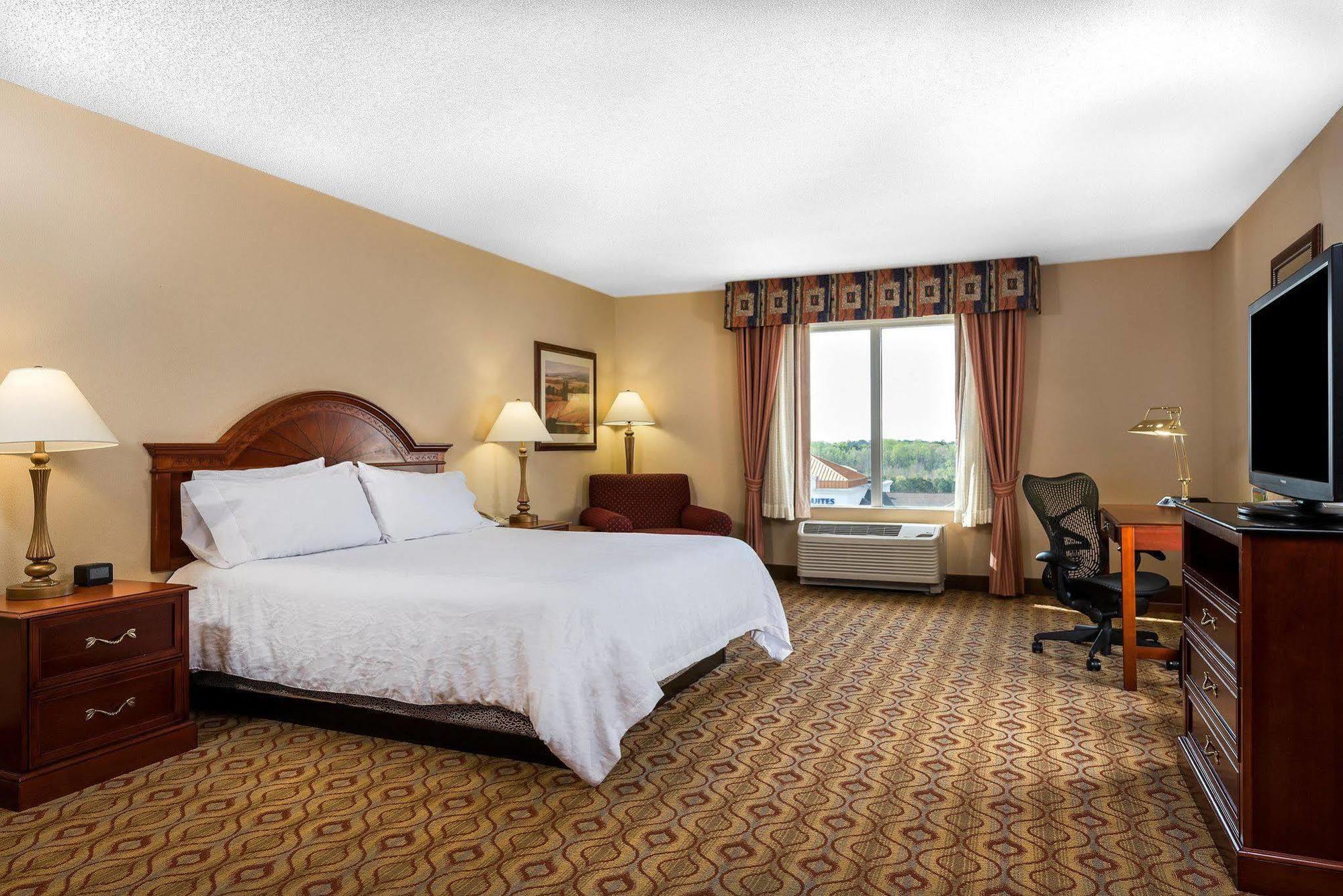 Hotel Hilton Garden 3*