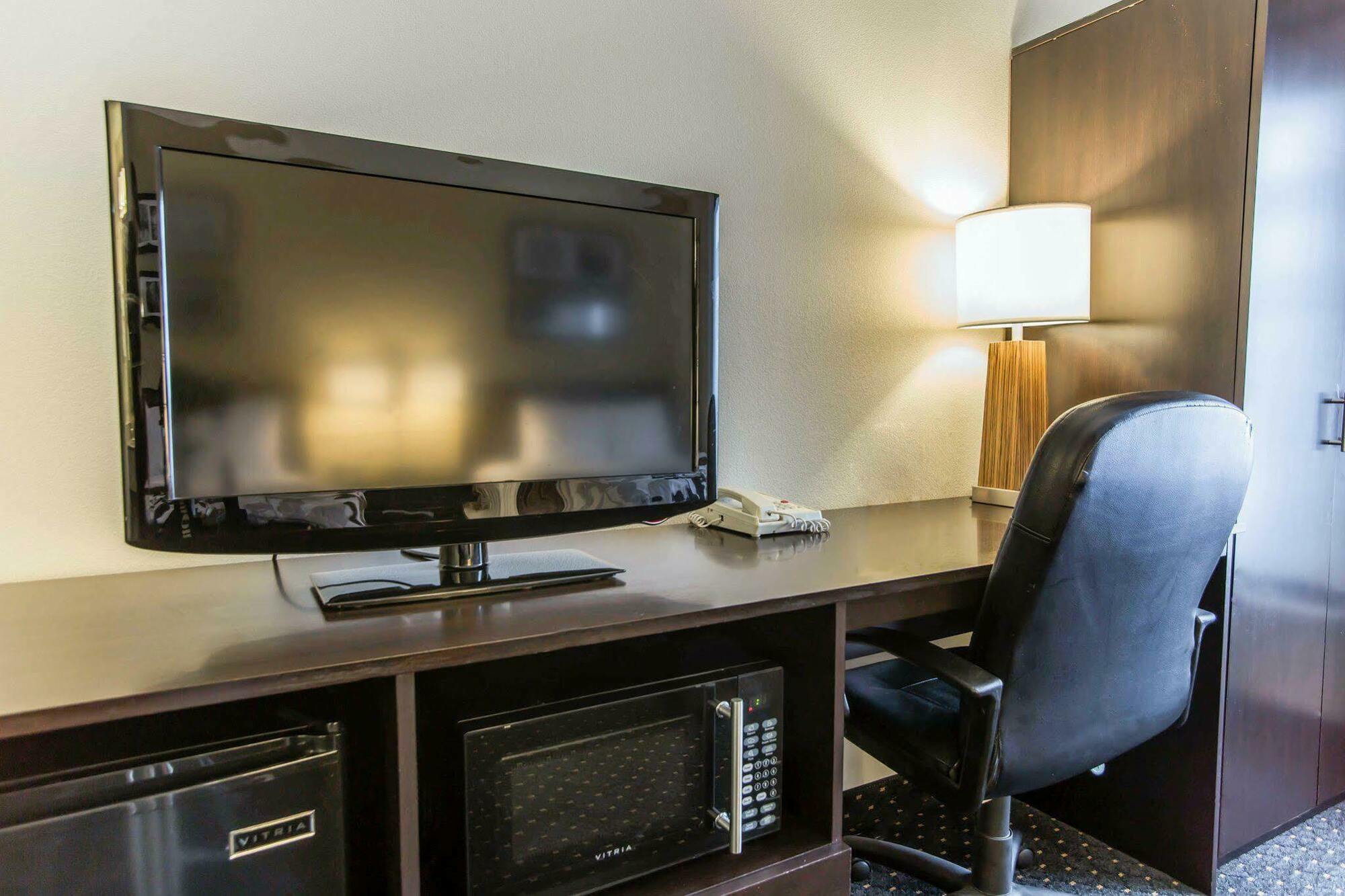 Sleep North Hotel 2*
